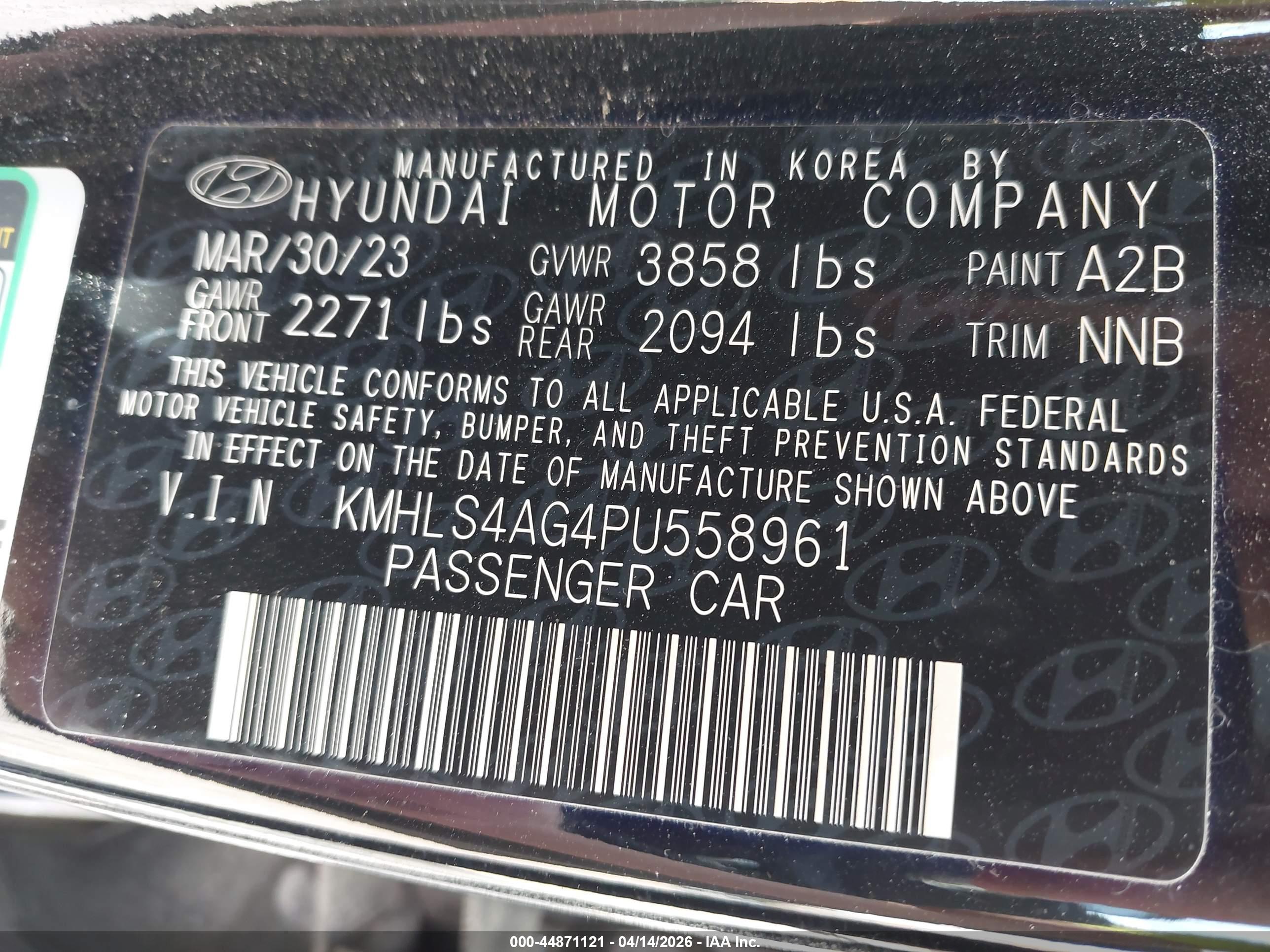 HYUNDAI ELANTRA image 9