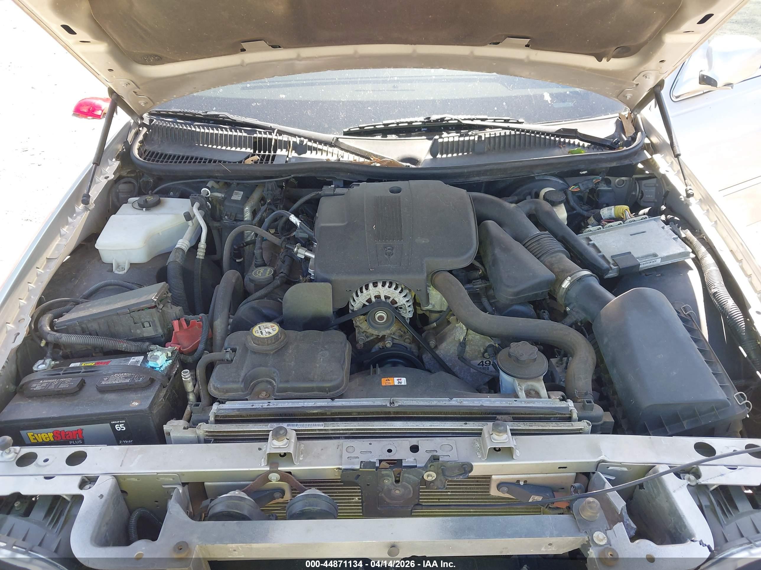 LINCOLN TOWN image 10