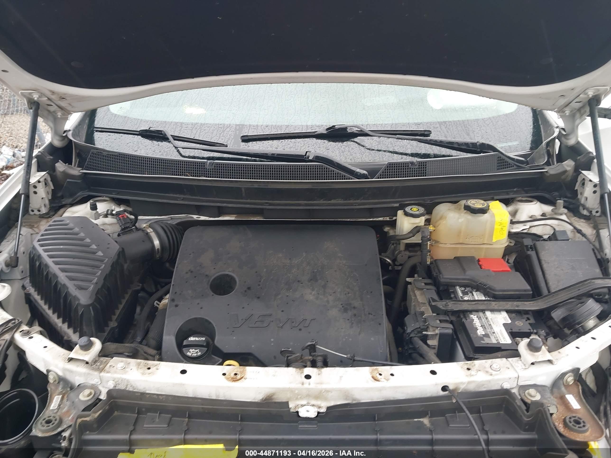 CHEVROLET TRAVERSE image 10