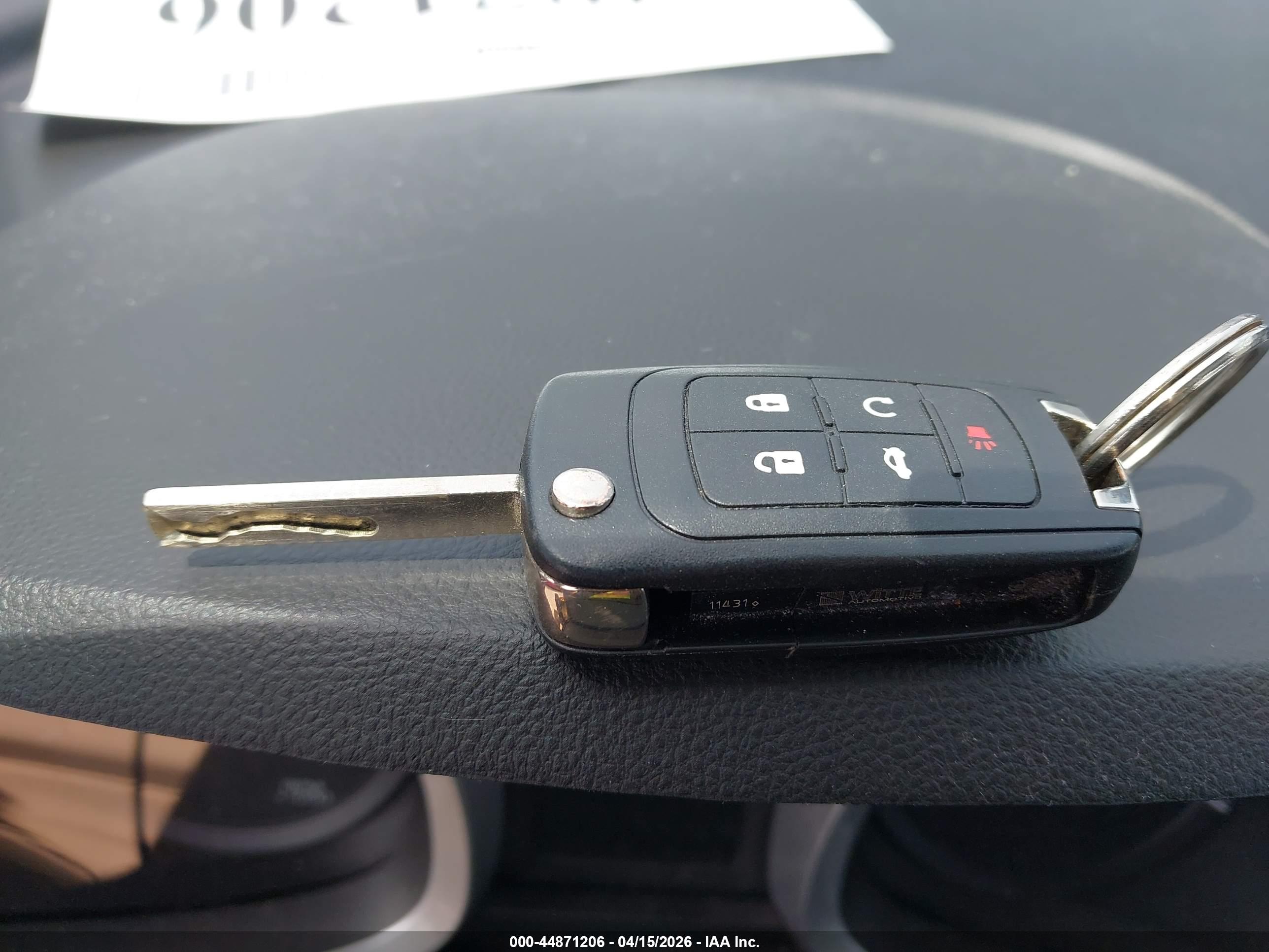 CHEVROLET EQUINOX image 11