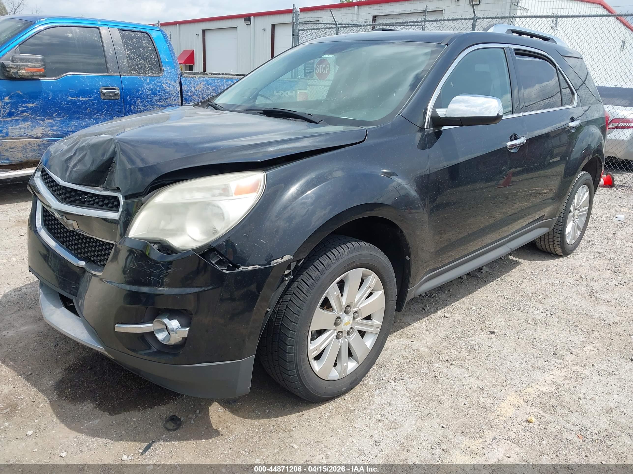 CHEVROLET EQUINOX image 2