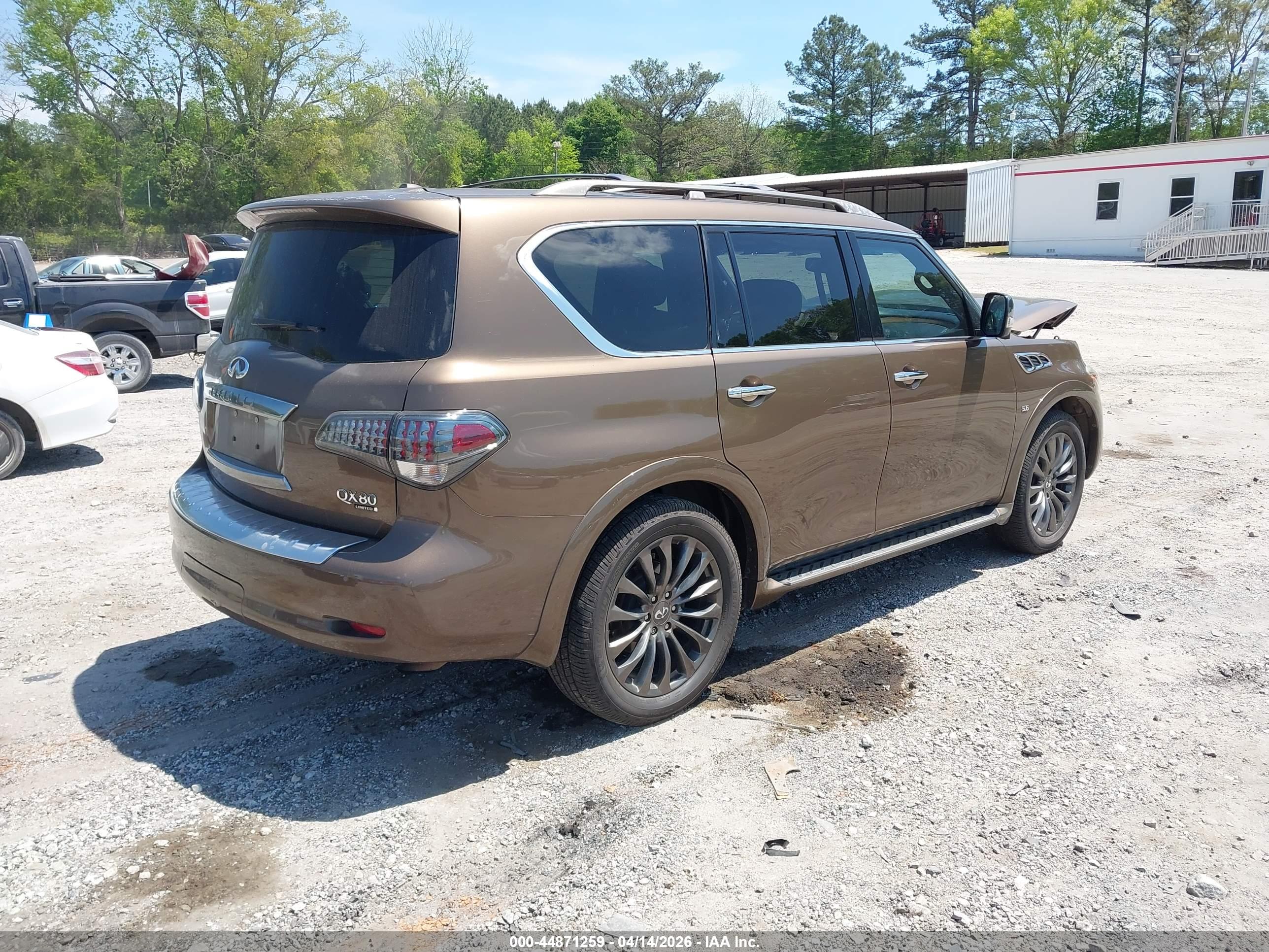 INFINITI QX80 image 4