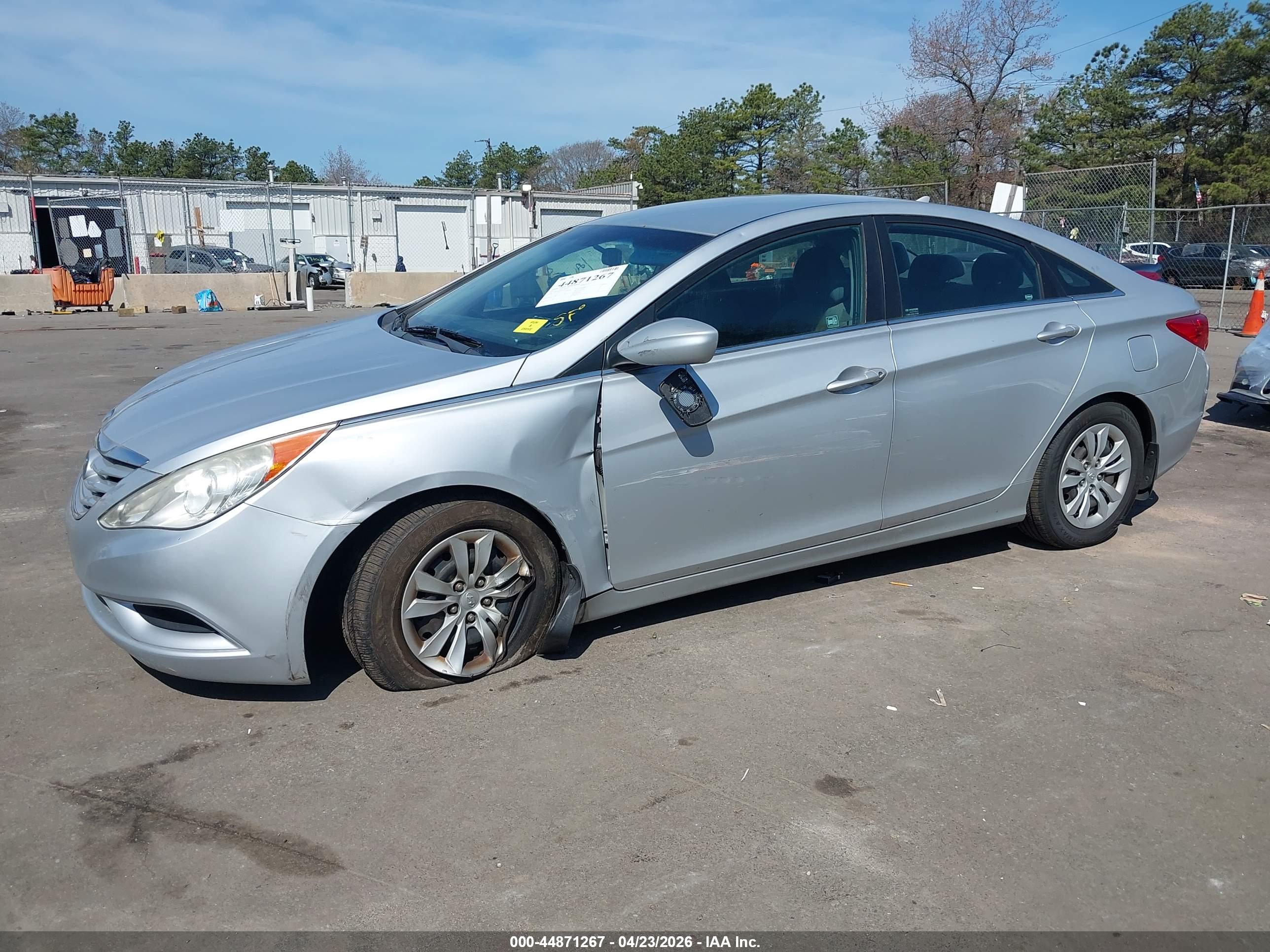 HYUNDAI SONATA image 6