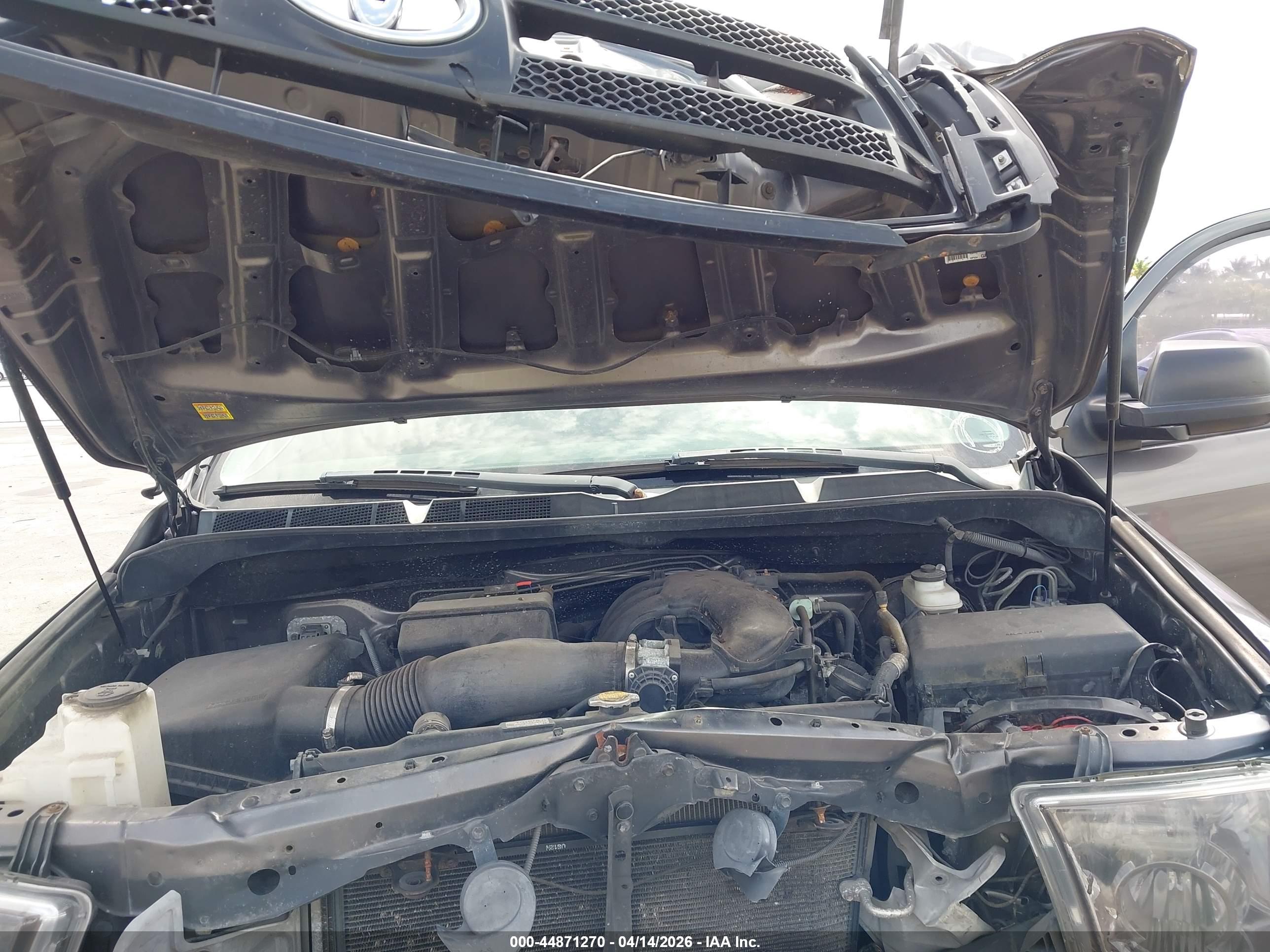 TOYOTA TUNDRA image 10