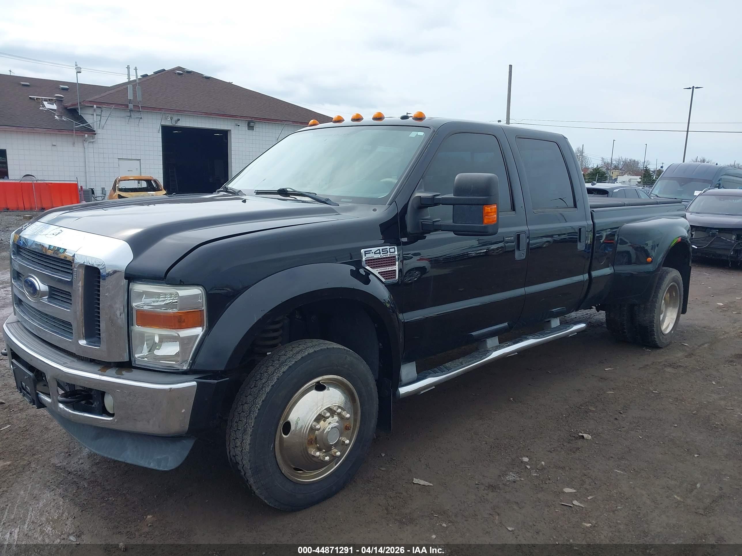 FORD F-450 image 2