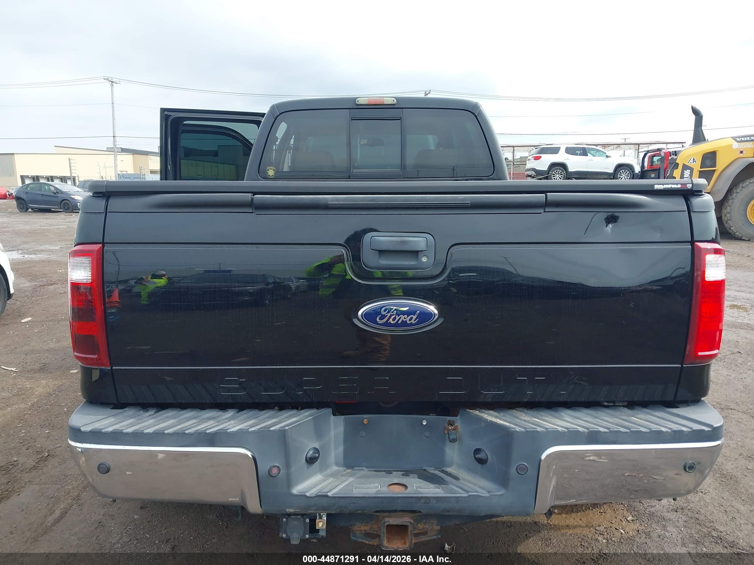 FORD F-450 image 8