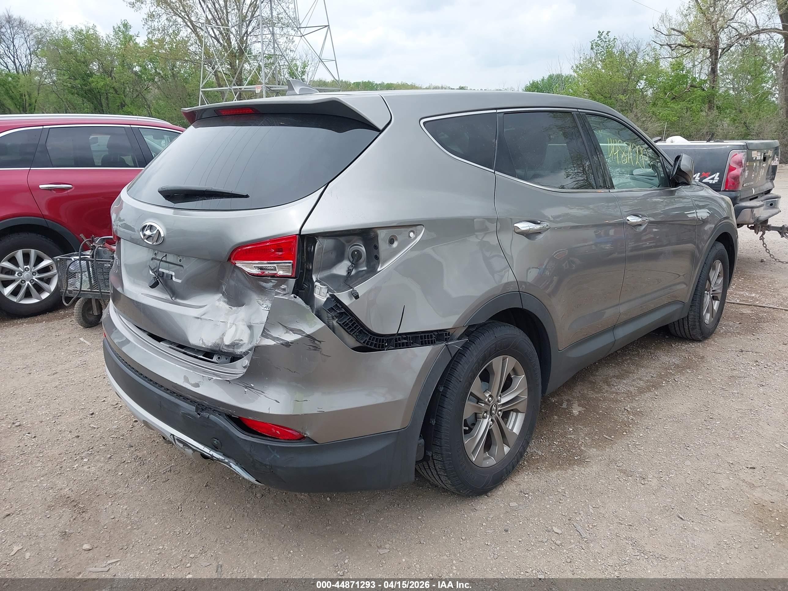 HYUNDAI SANTA image 6