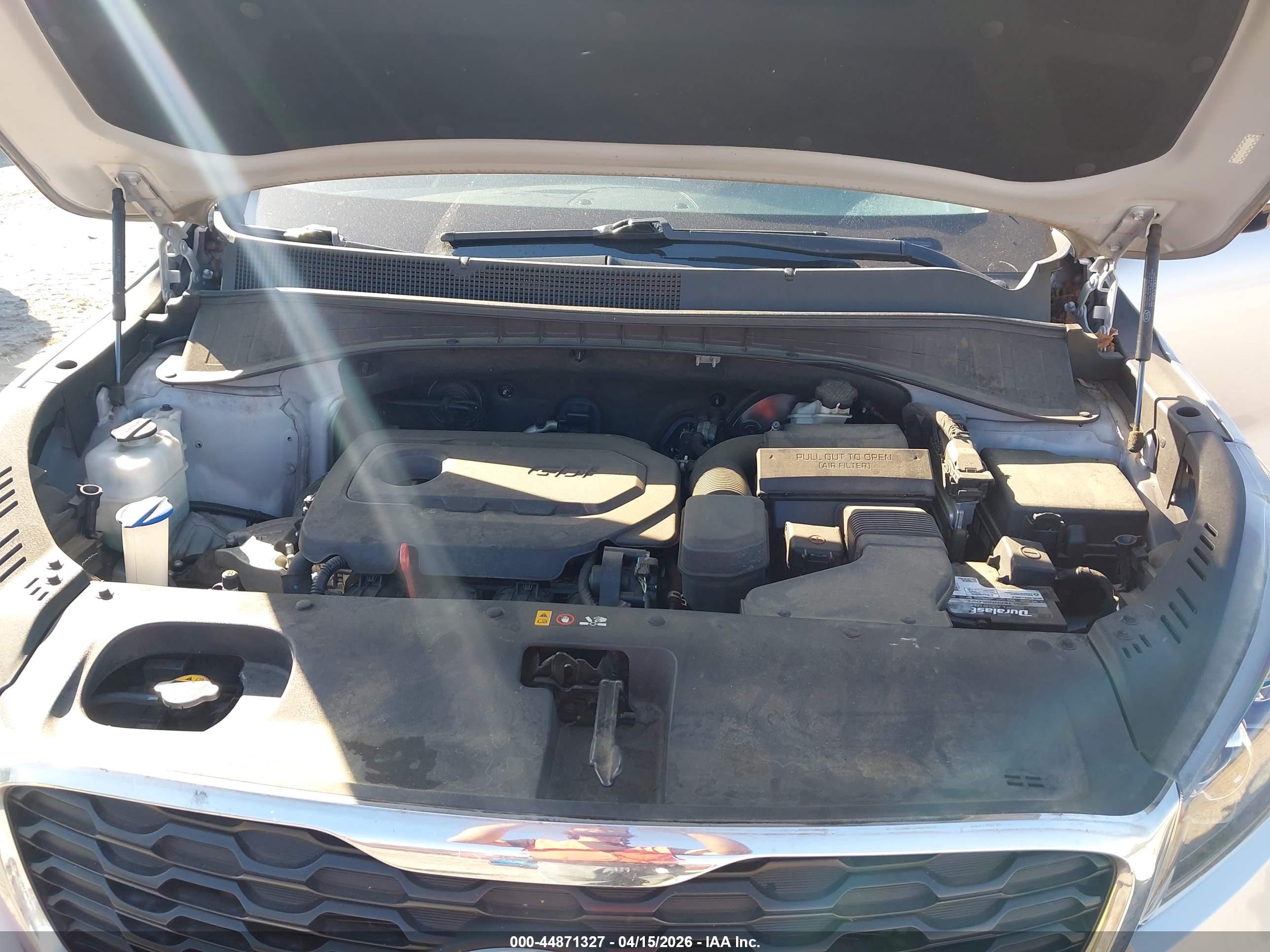 KIA SORENTO image 10
