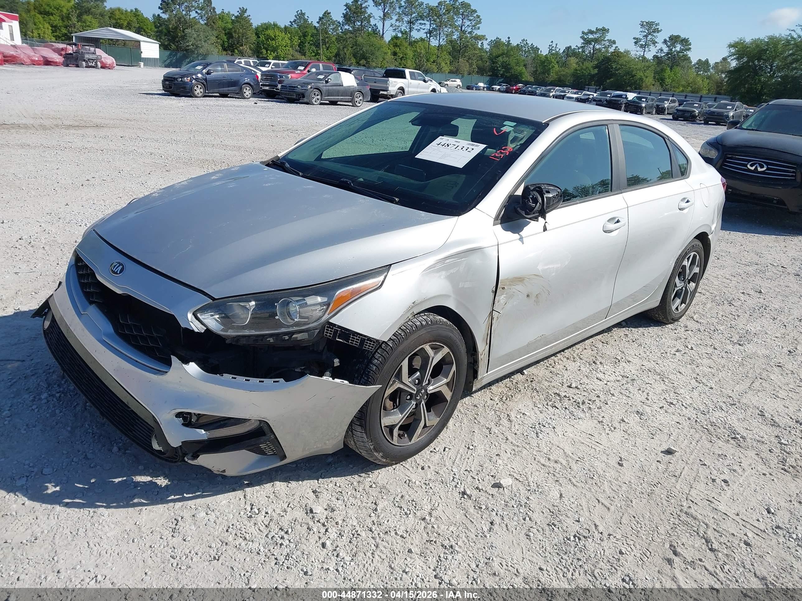 KIA FORTE image 2