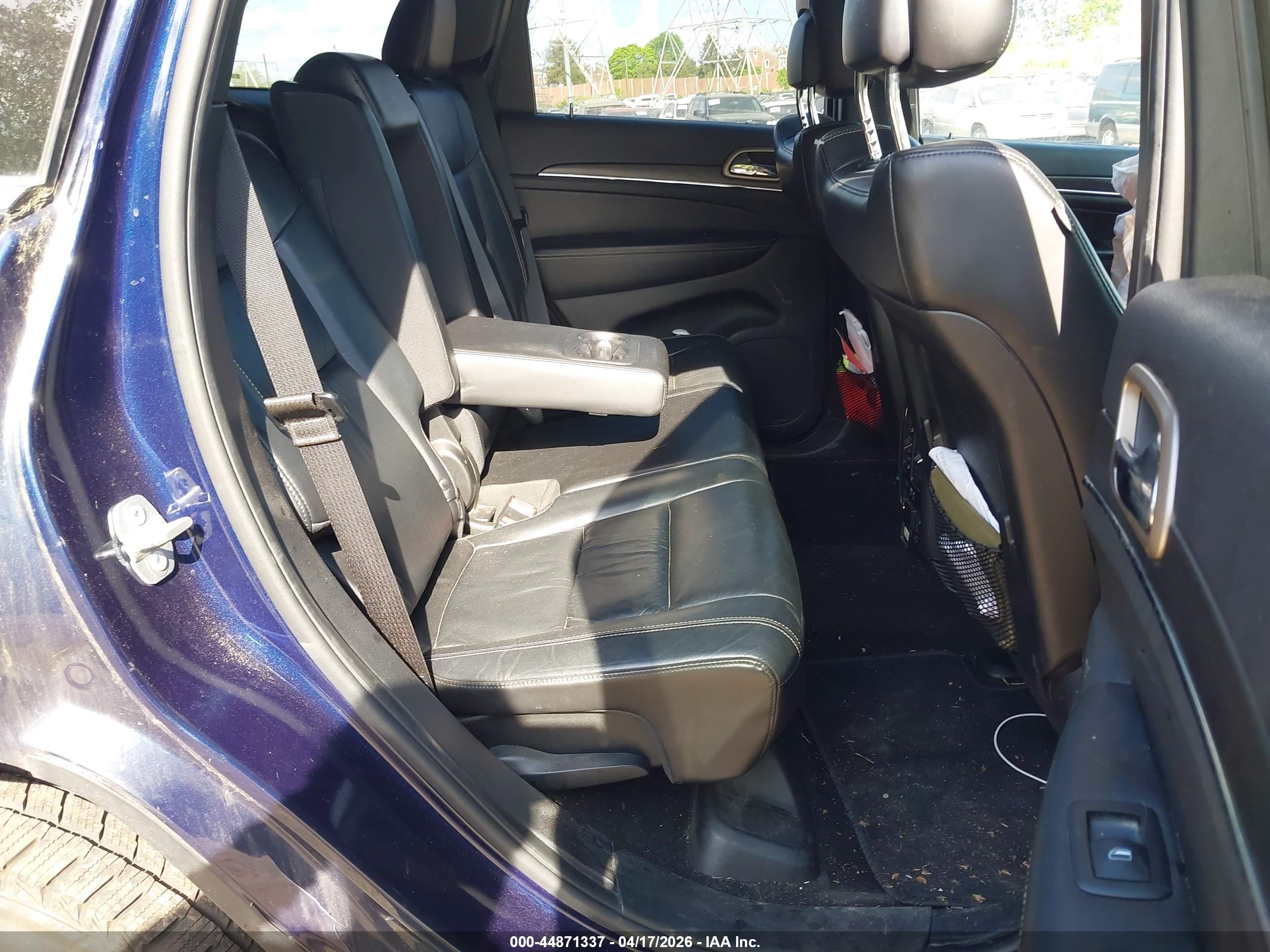 JEEP GRAND image 8