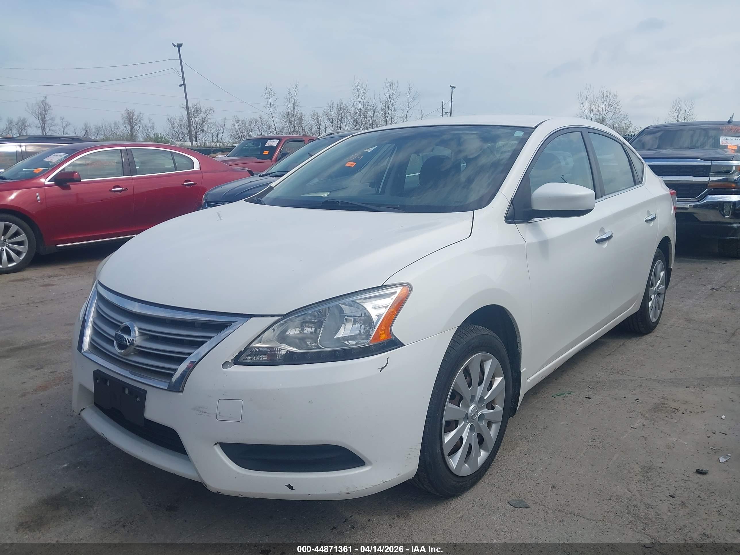 NISSAN SENTRA image 2