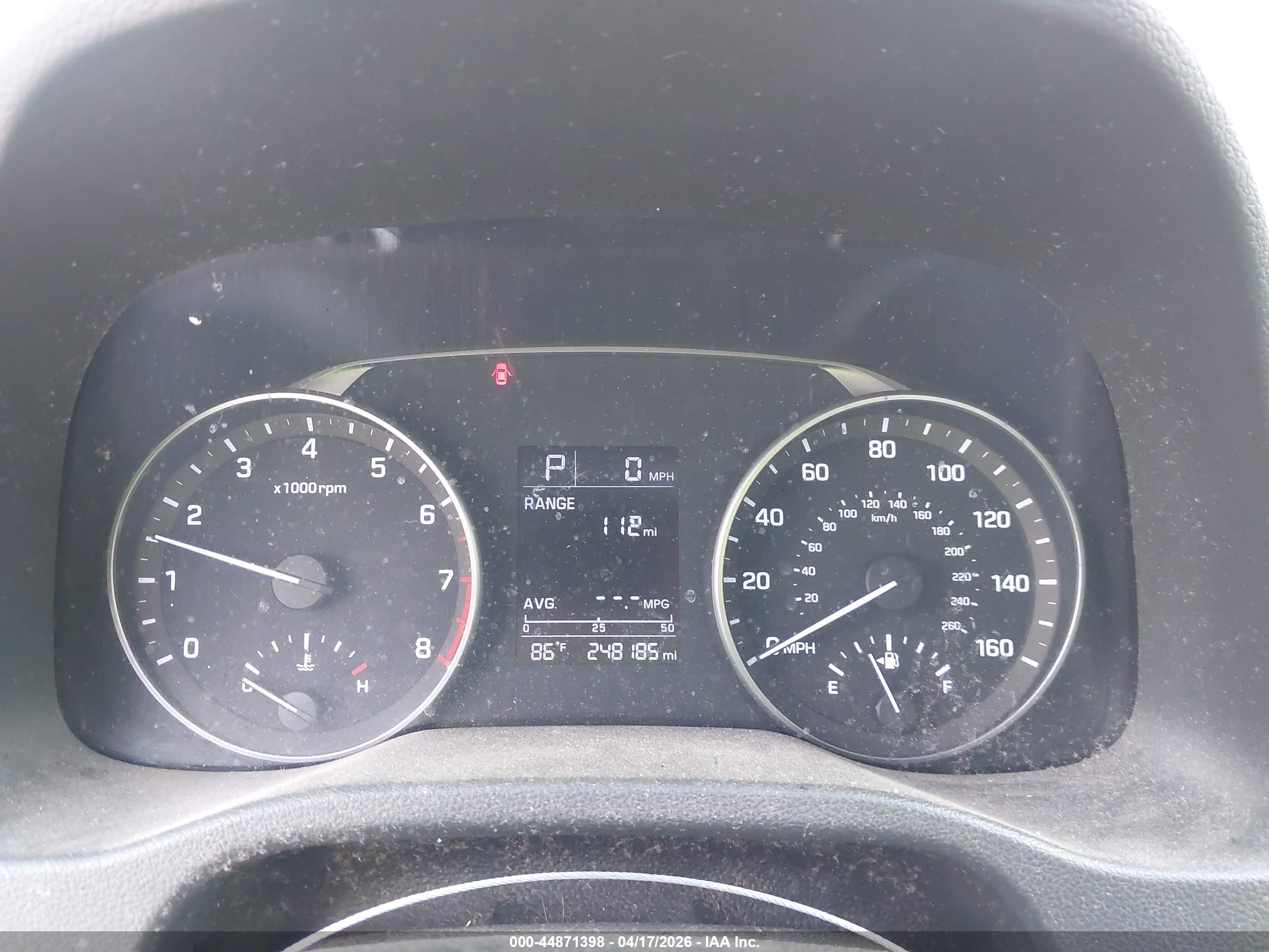 HYUNDAI ELANTRA image 7