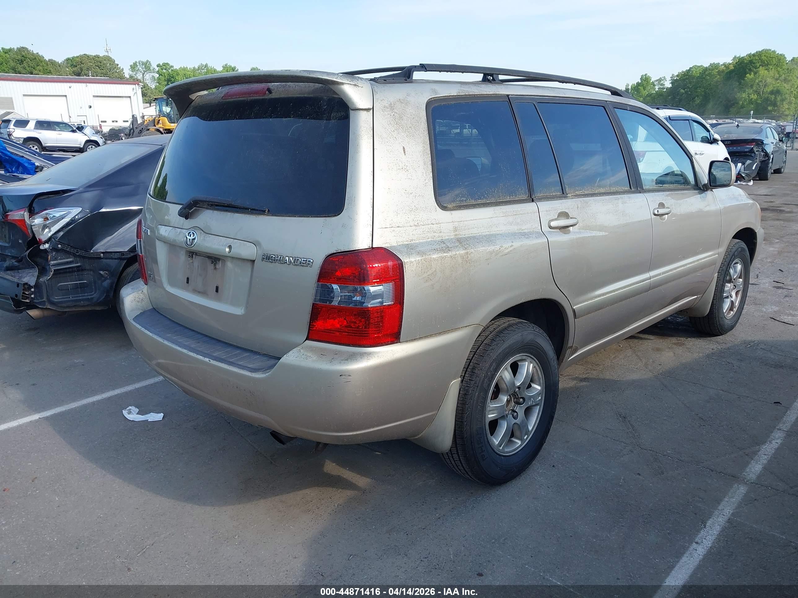 TOYOTA HIGHLANDER image 4