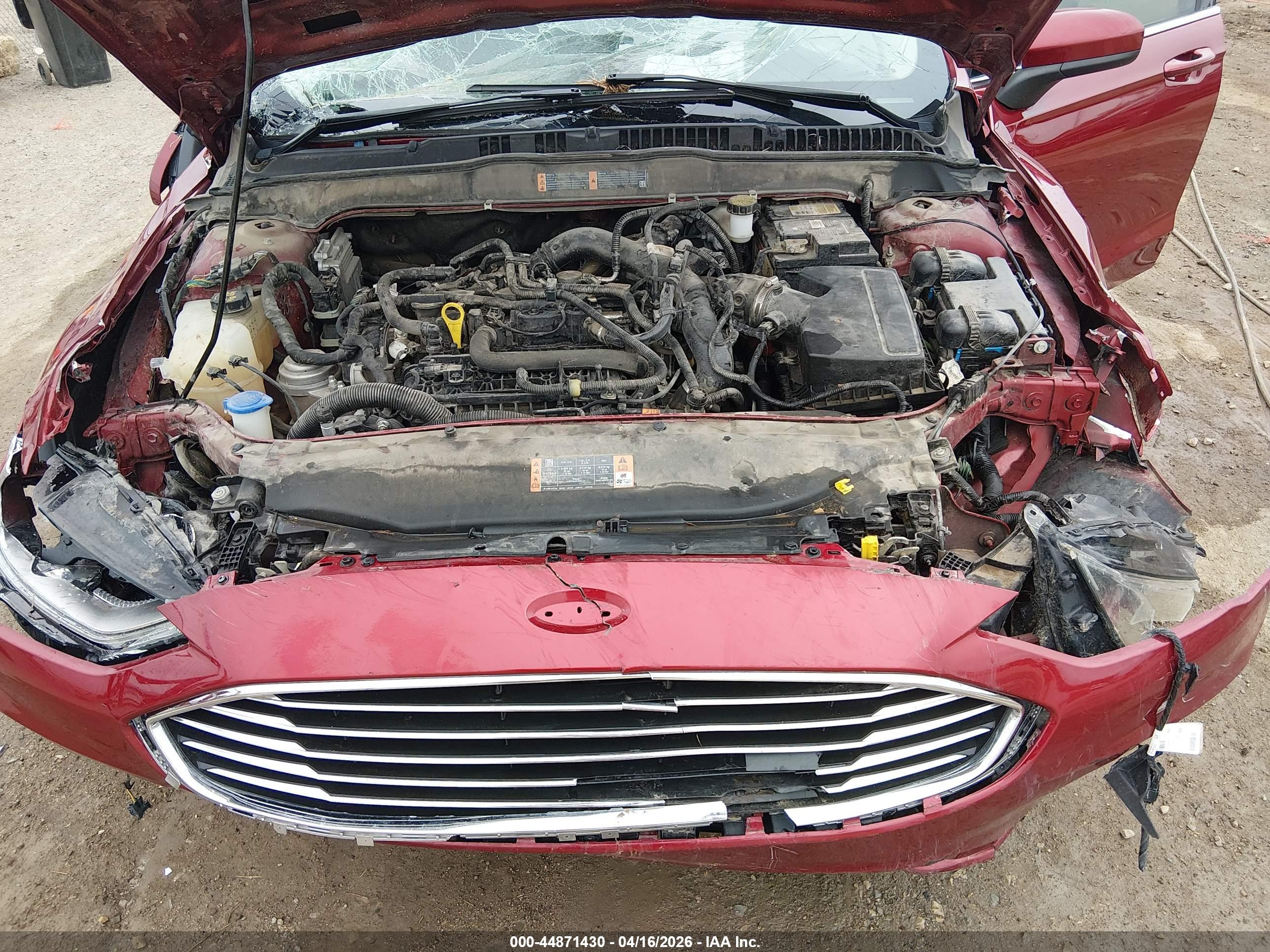 FORD FUSION image 10