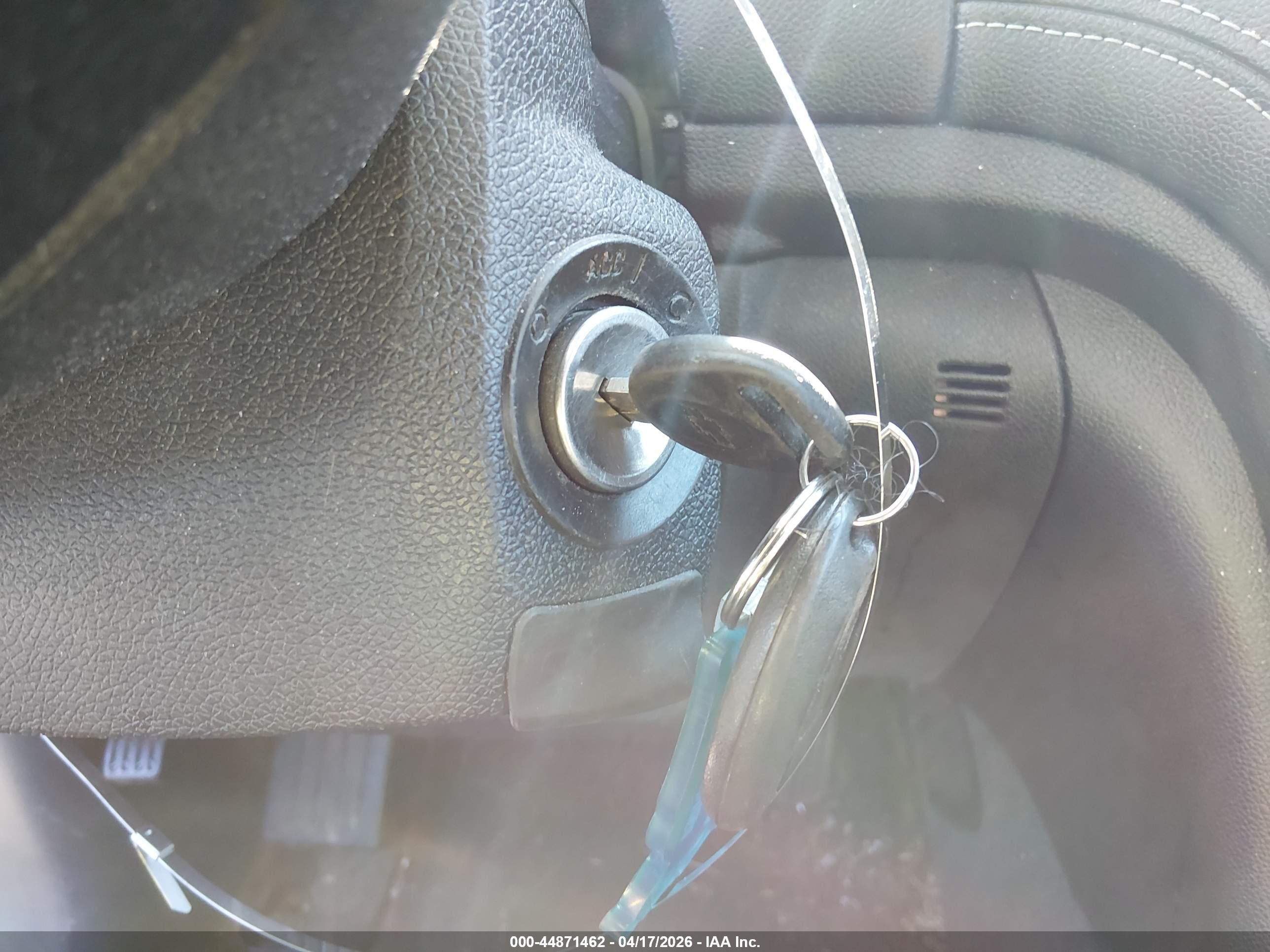 CHEVROLET TRAVERSE image 11