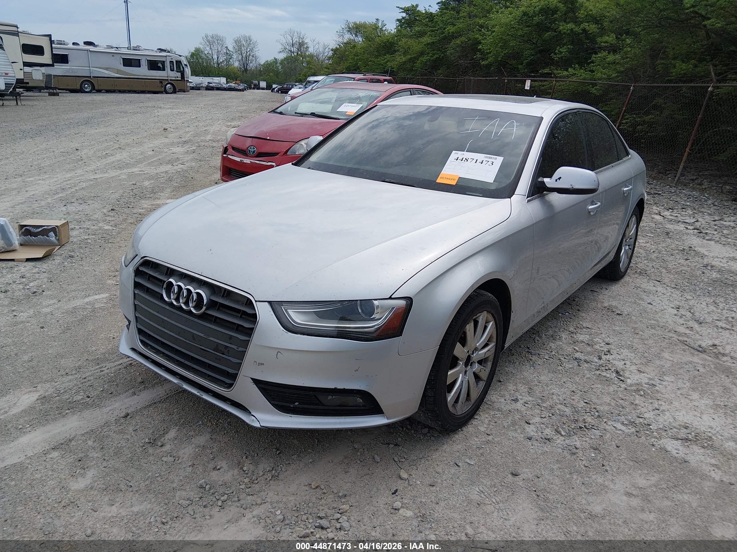 AUDI A4 image 2