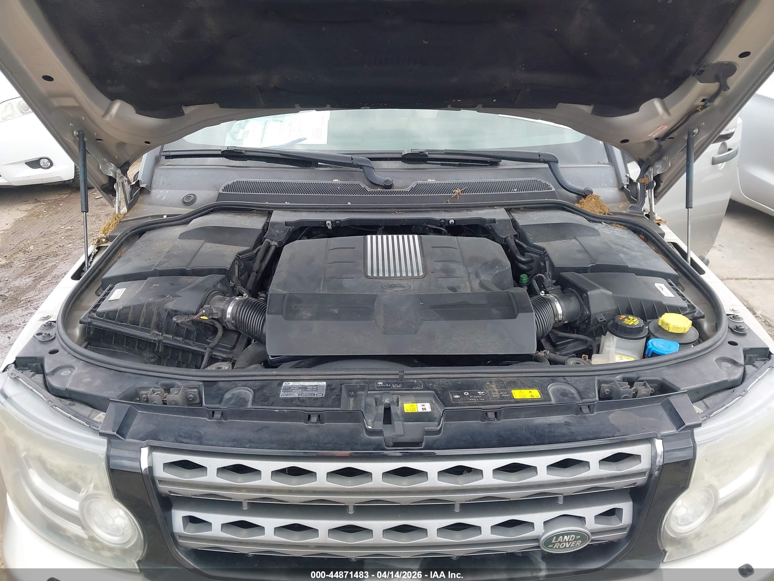 LAND ROVER image 10