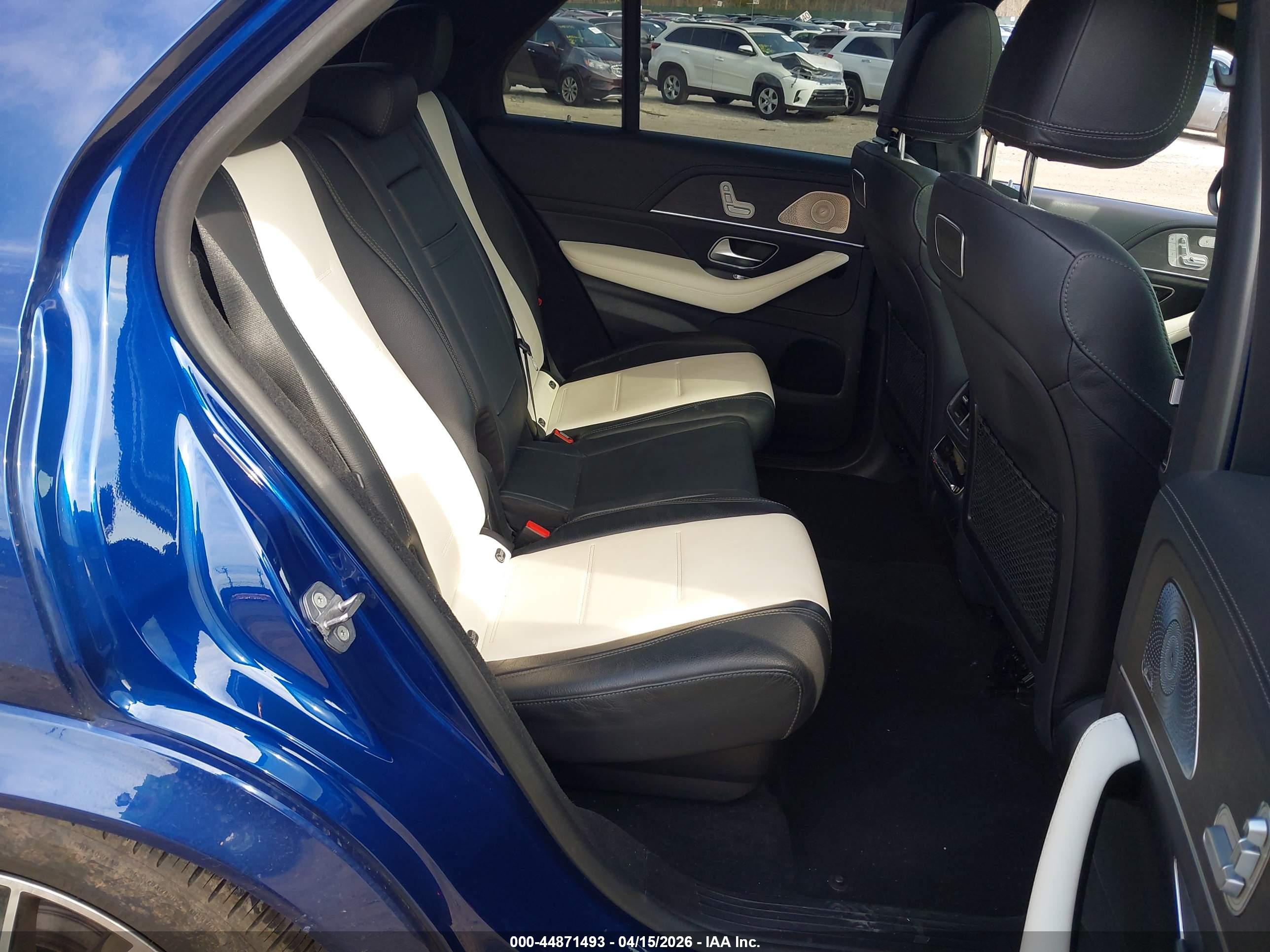 MERCEDES-BENZ GLE image 8