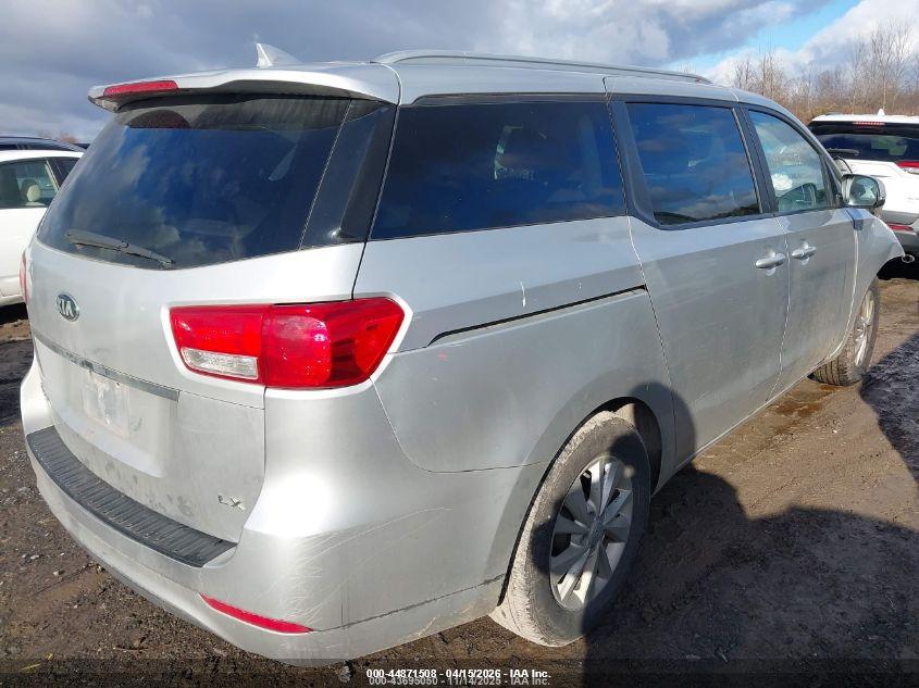 KIA SEDONA image 8
