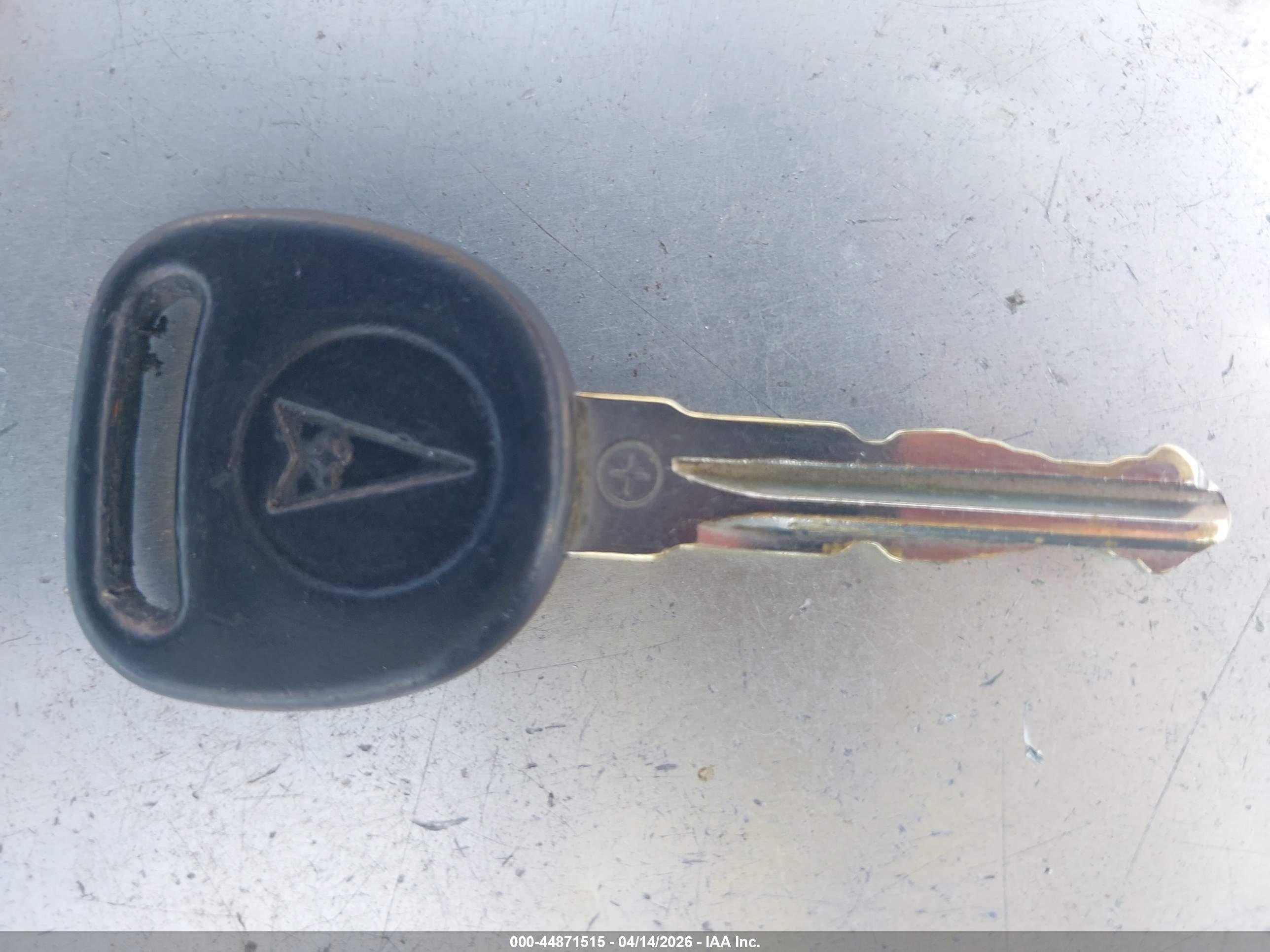 PONTIAC SOLSTICE image 11
