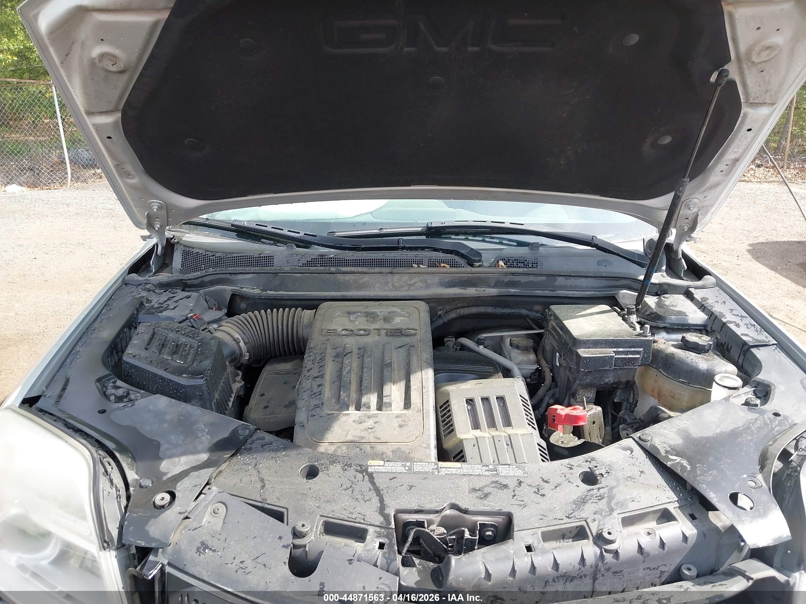 GMC TERRAIN image 10