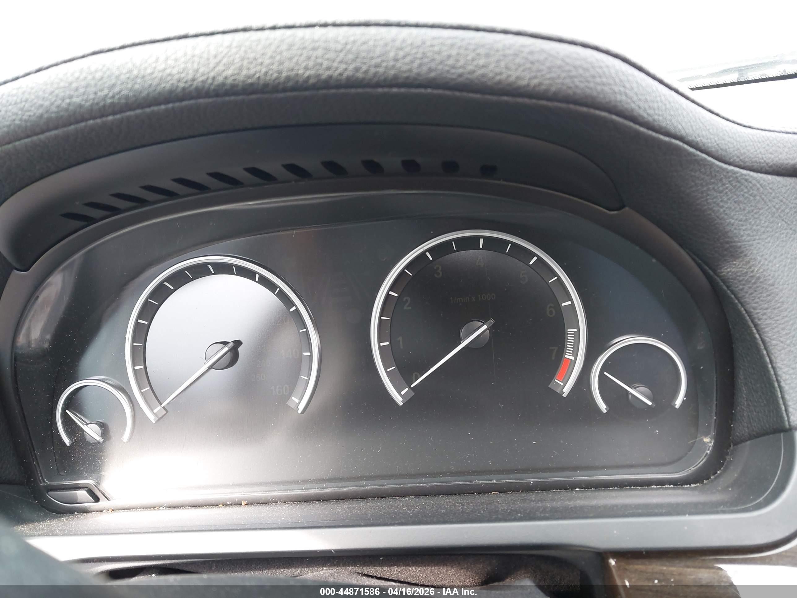 BMW 740LI image 7