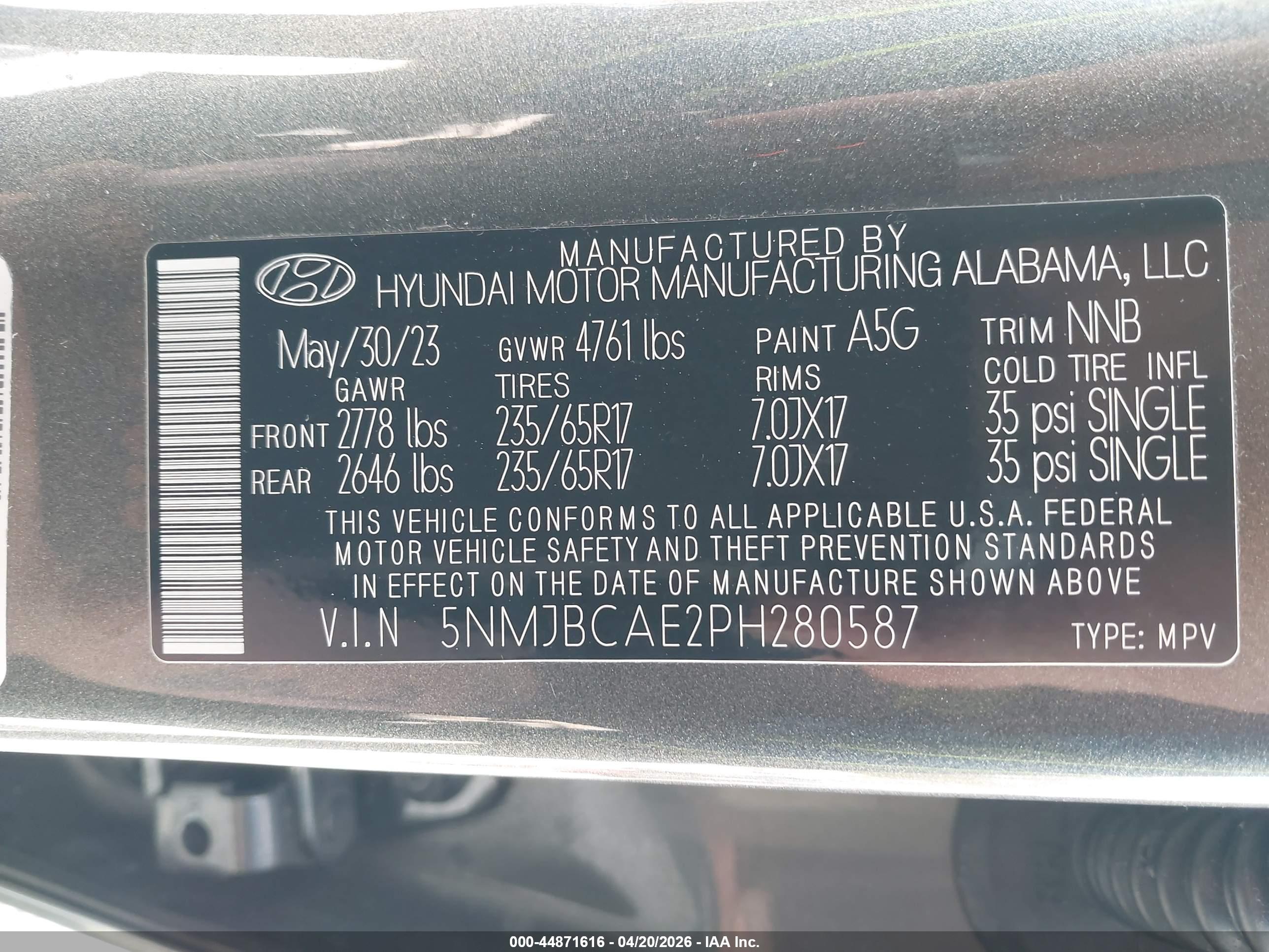 HYUNDAI TUCSON image 9