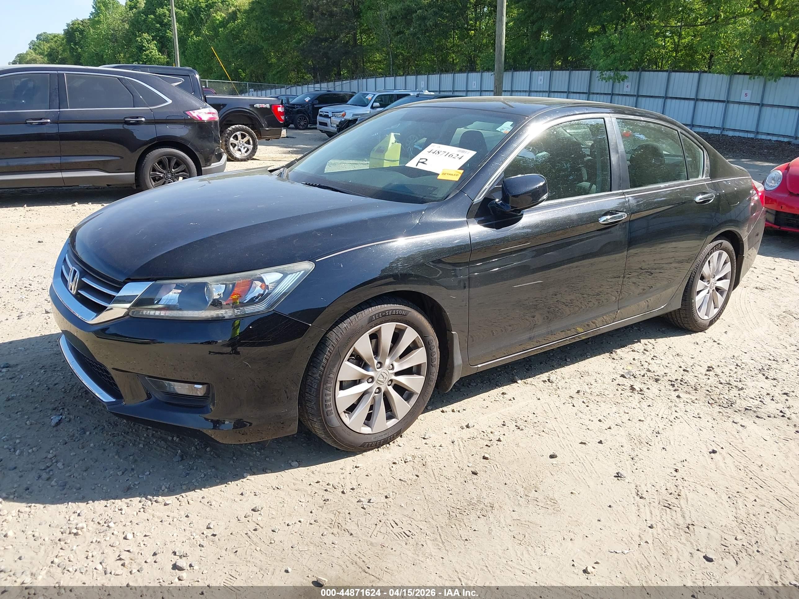 HONDA ACCORD image 2