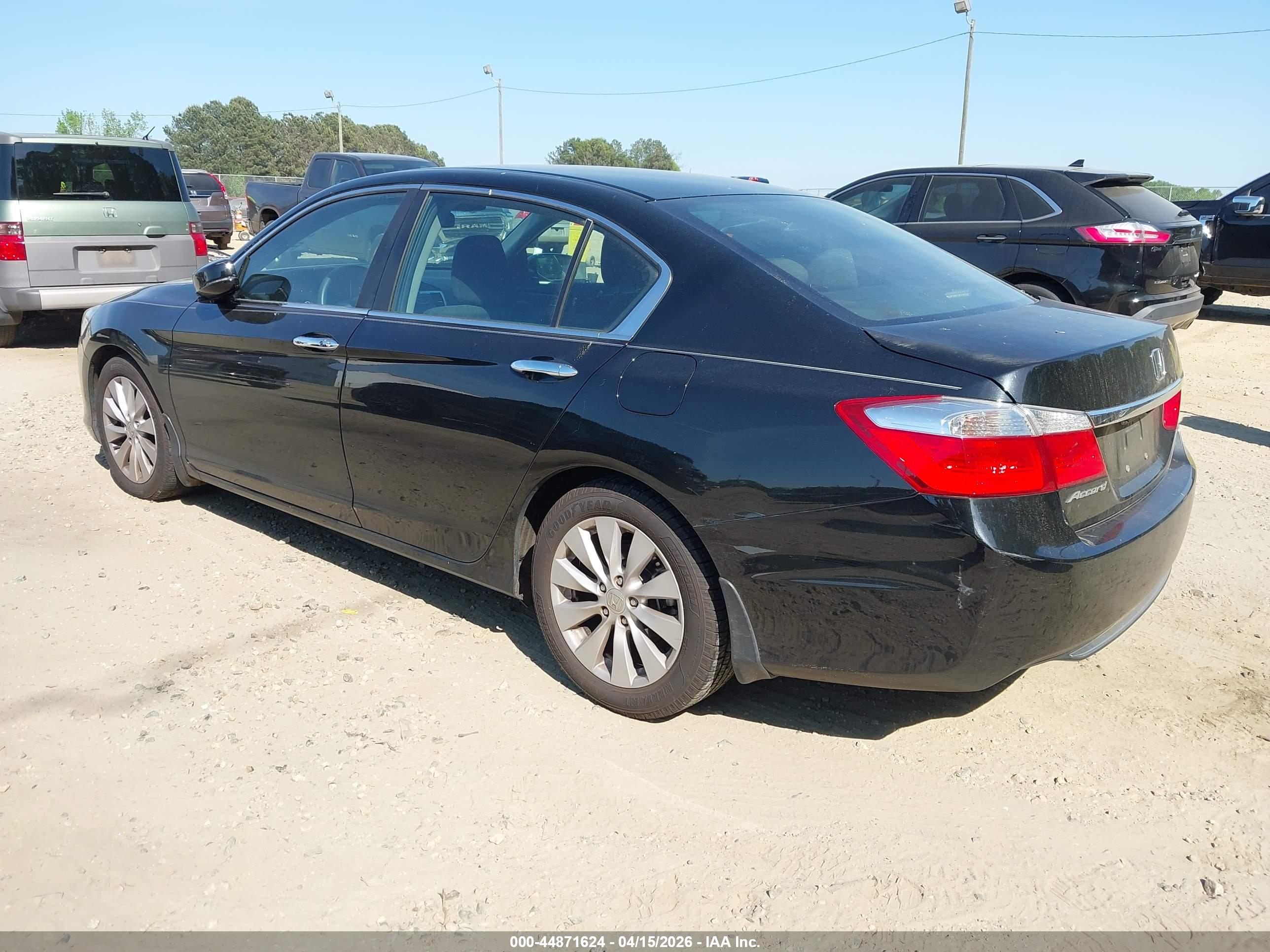 HONDA ACCORD image 3