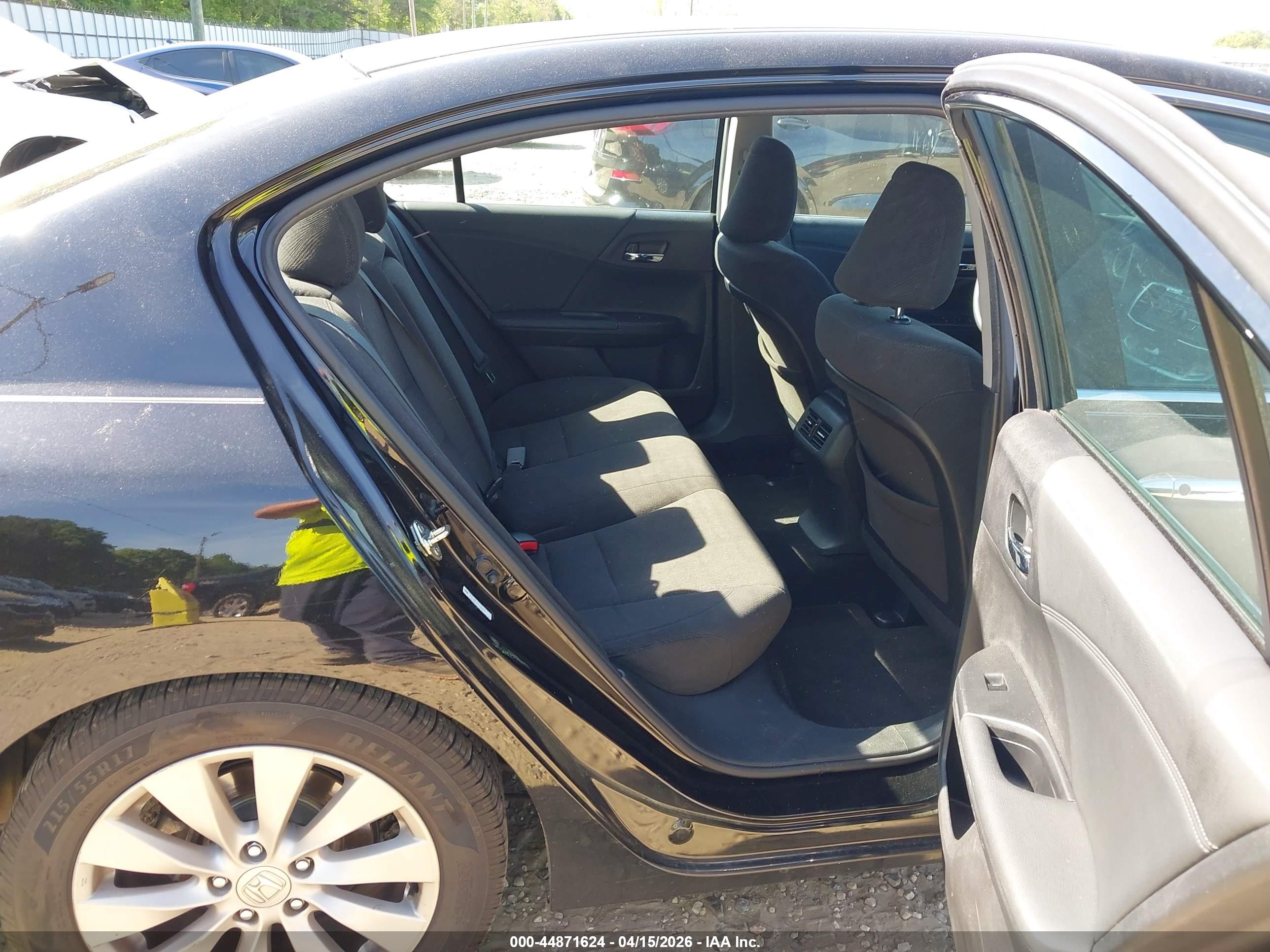 HONDA ACCORD image 8