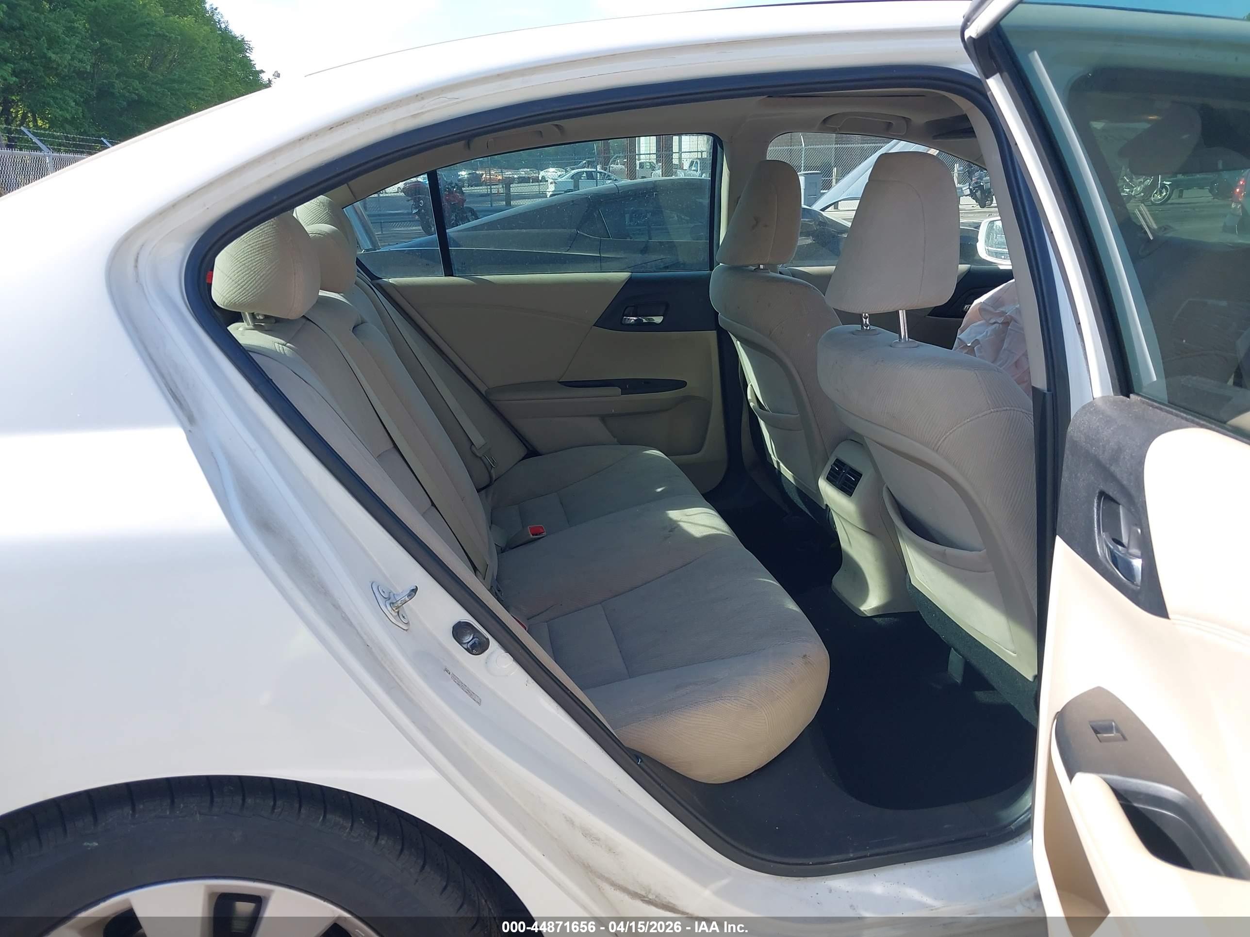 HONDA ACCORD image 8