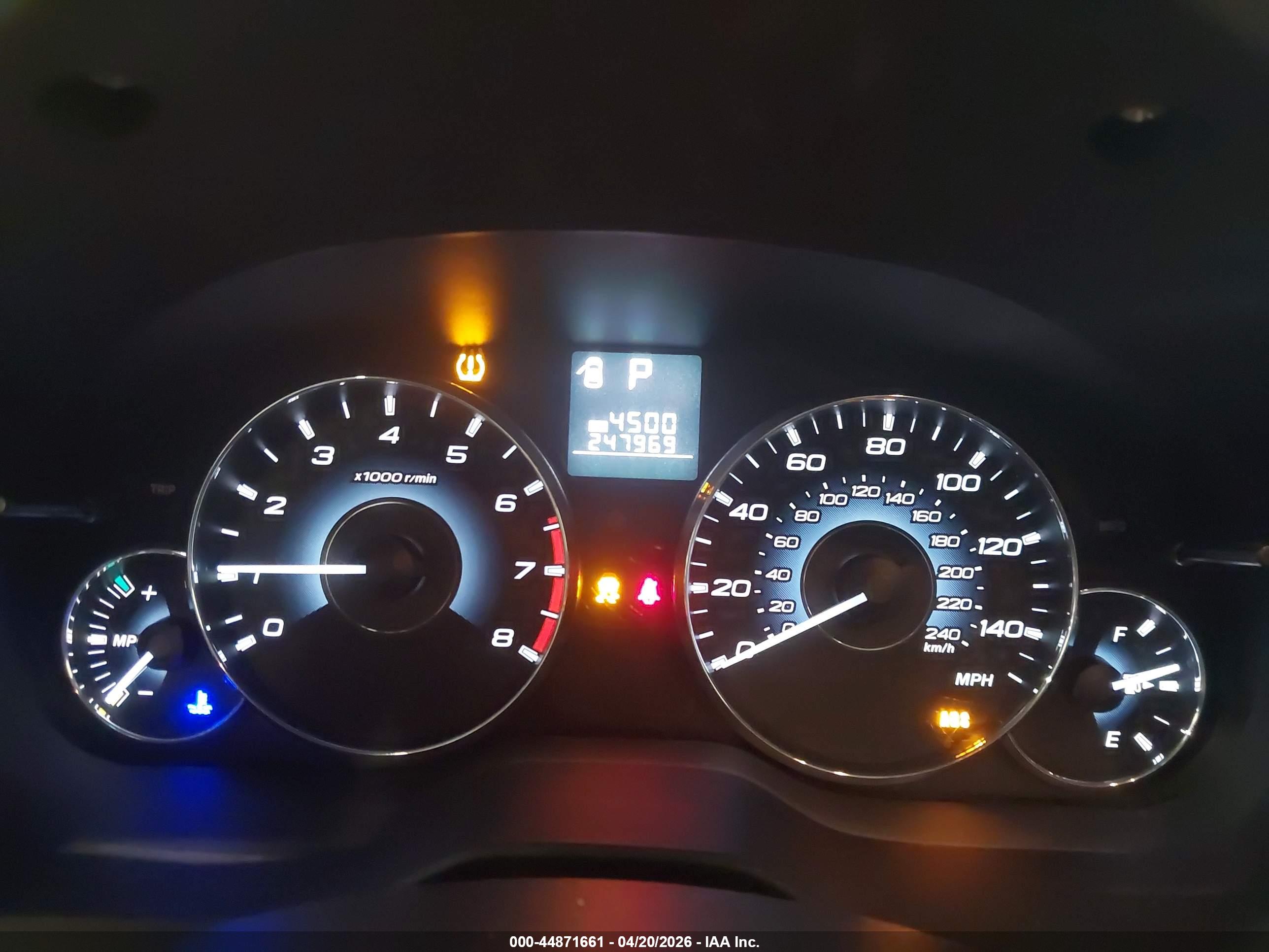 SUBARU OUTBACK image 7