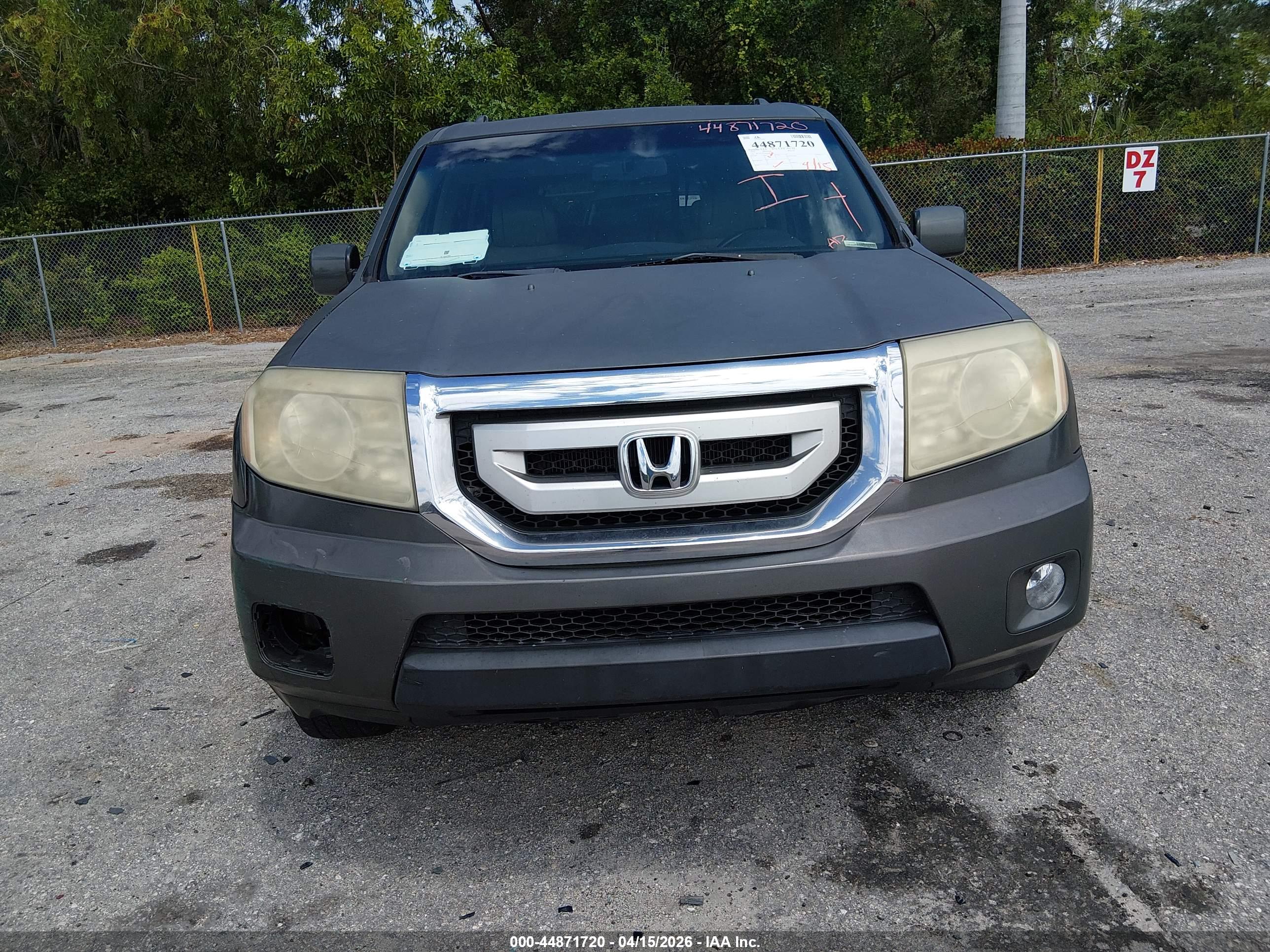 HONDA PILOT image 6
