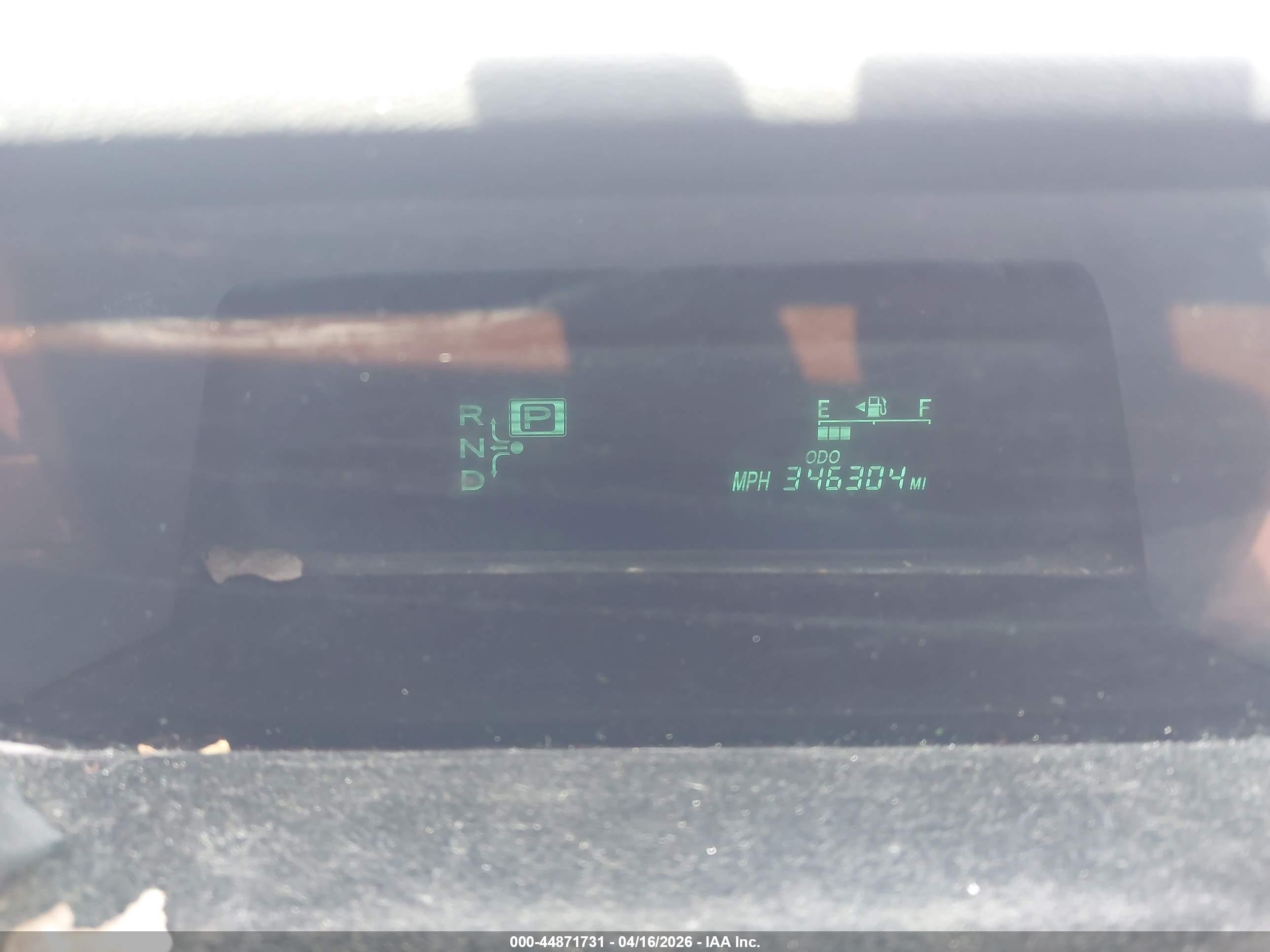 TOYOTA PRIUS image 7