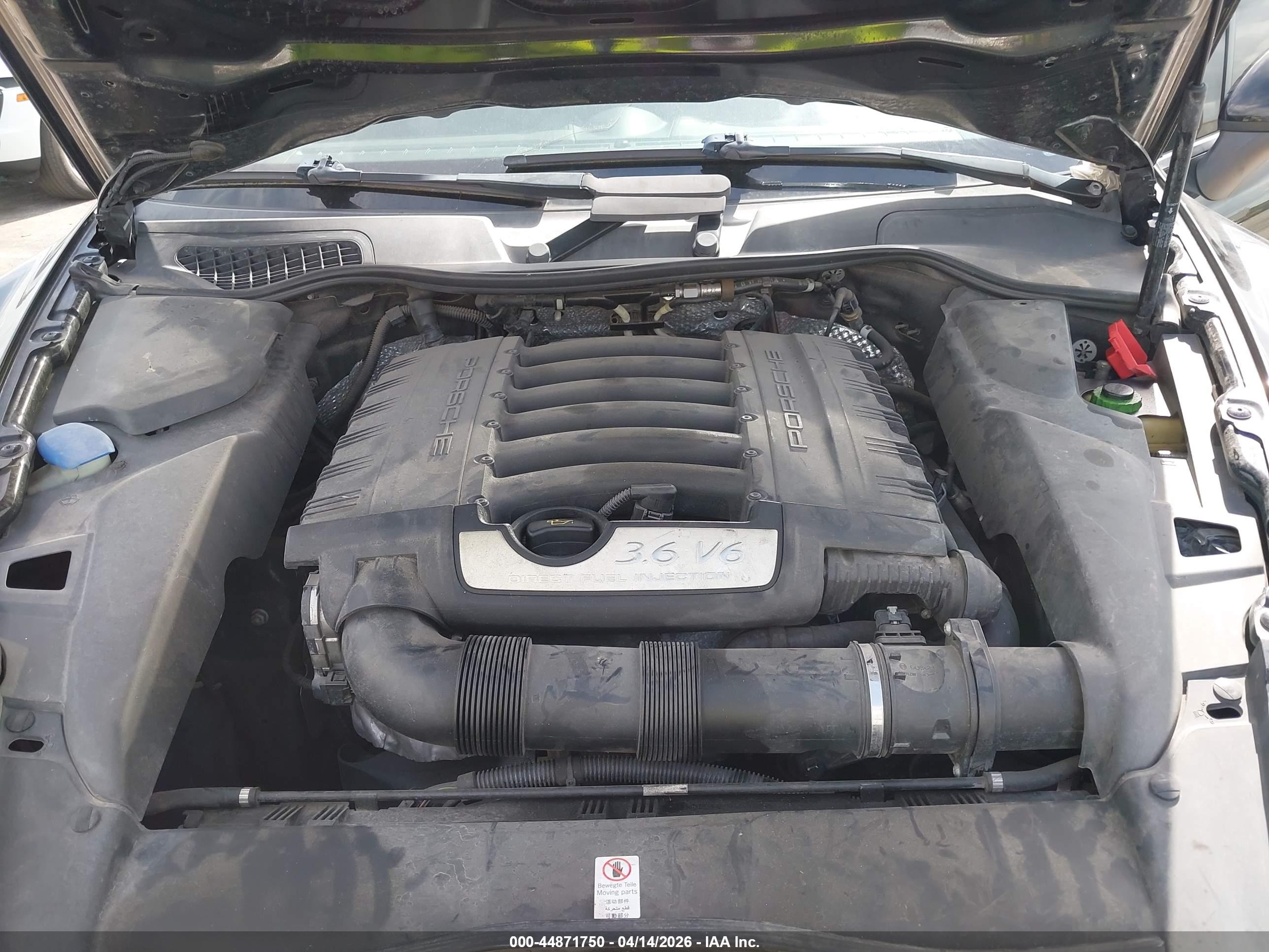 PORSCHE CAYENNE image 10