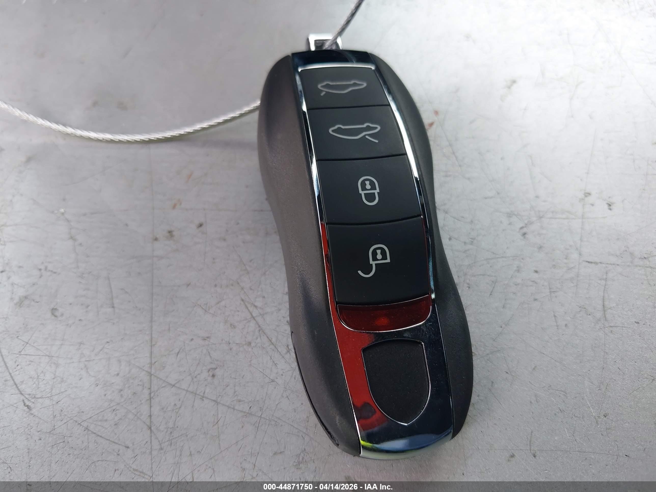 PORSCHE CAYENNE image 11