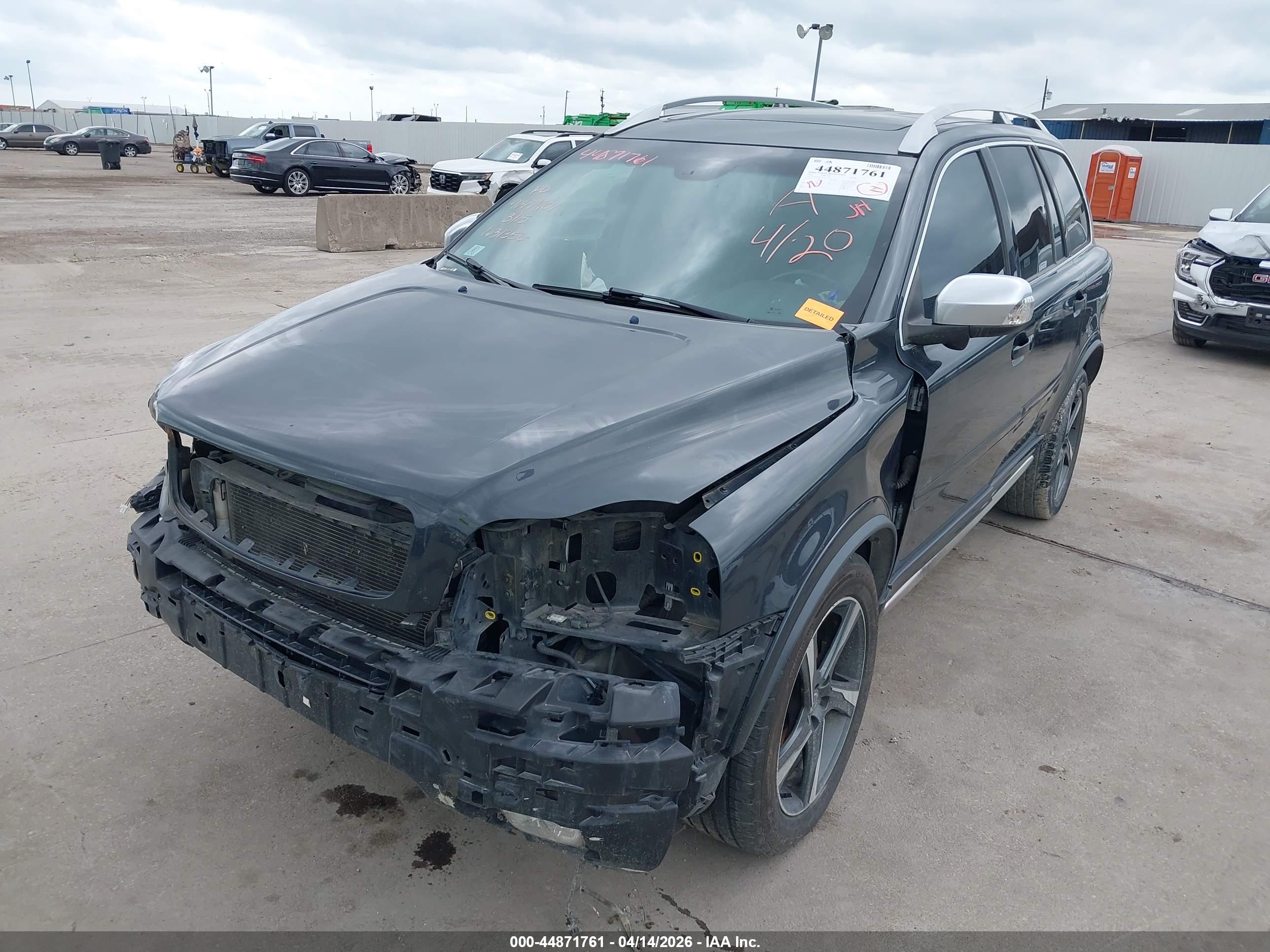 VOLVO XC90 image 2