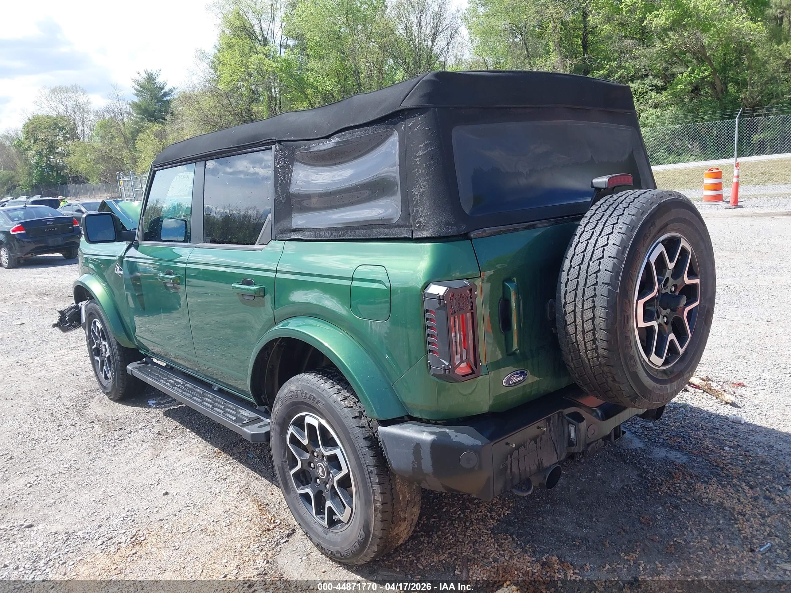 FORD BRONCO image 3