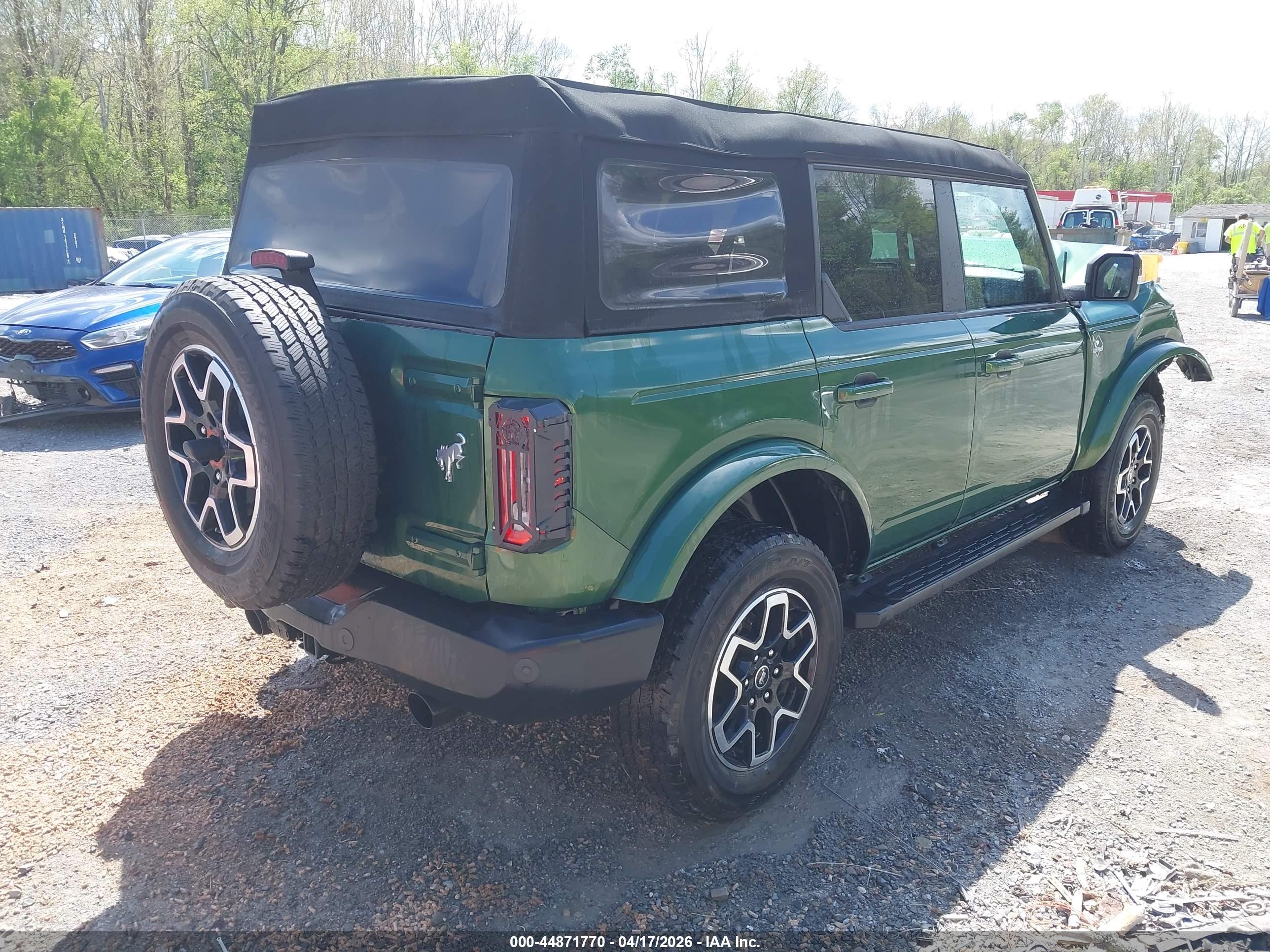 FORD BRONCO image 4