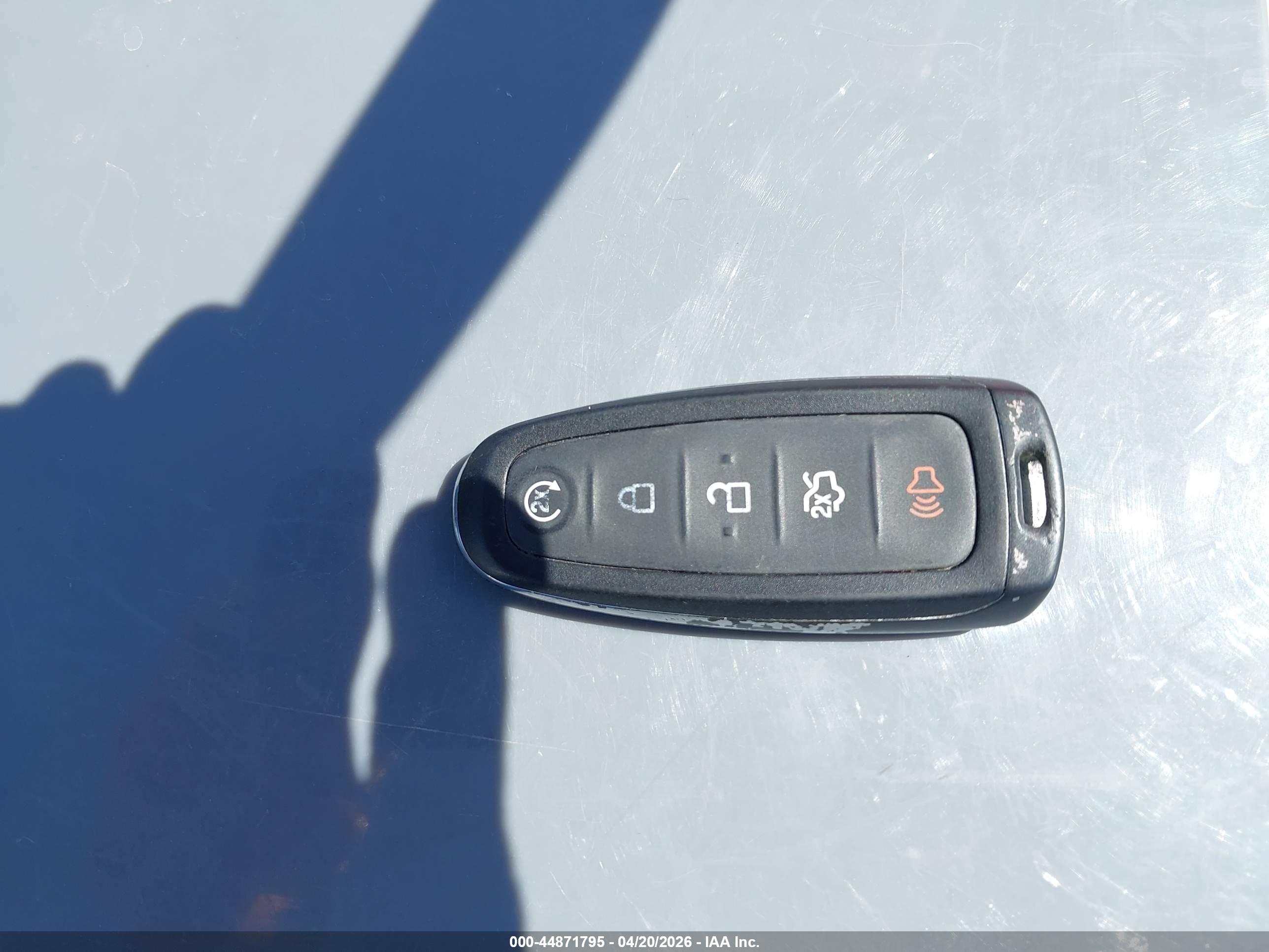 FORD EXPLORER image 11