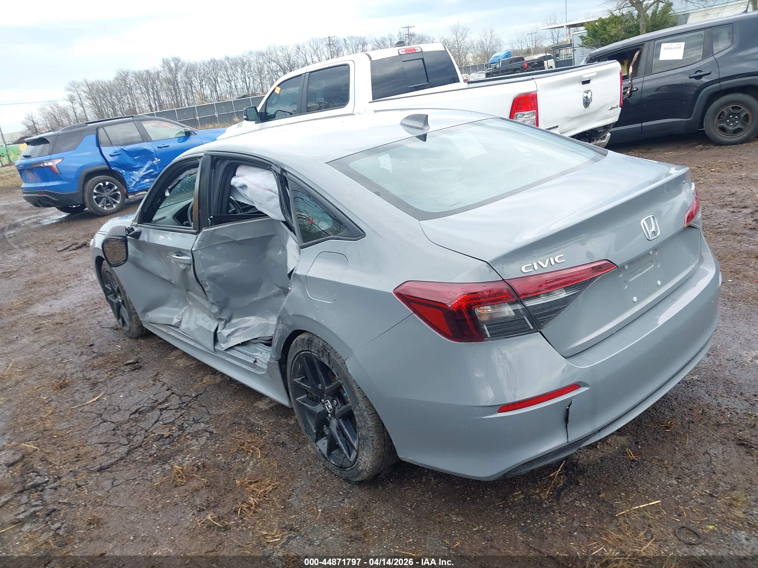 HONDA CIVIC image 3