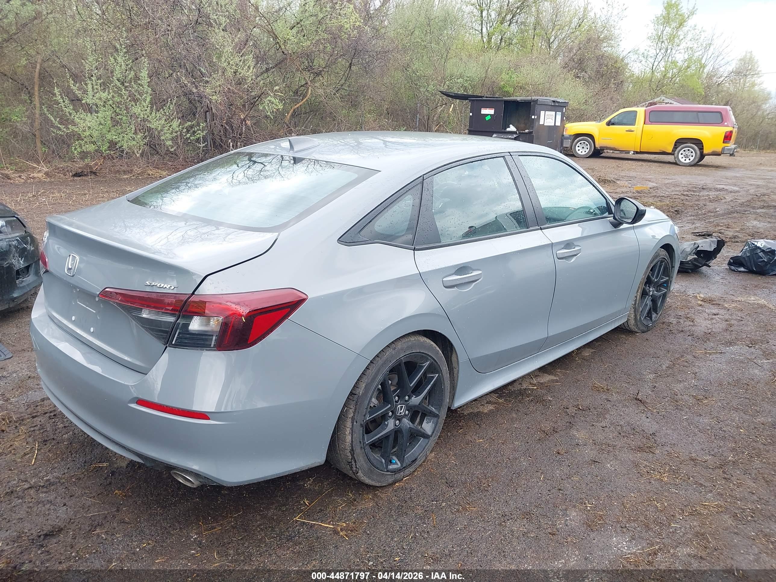 HONDA CIVIC image 4