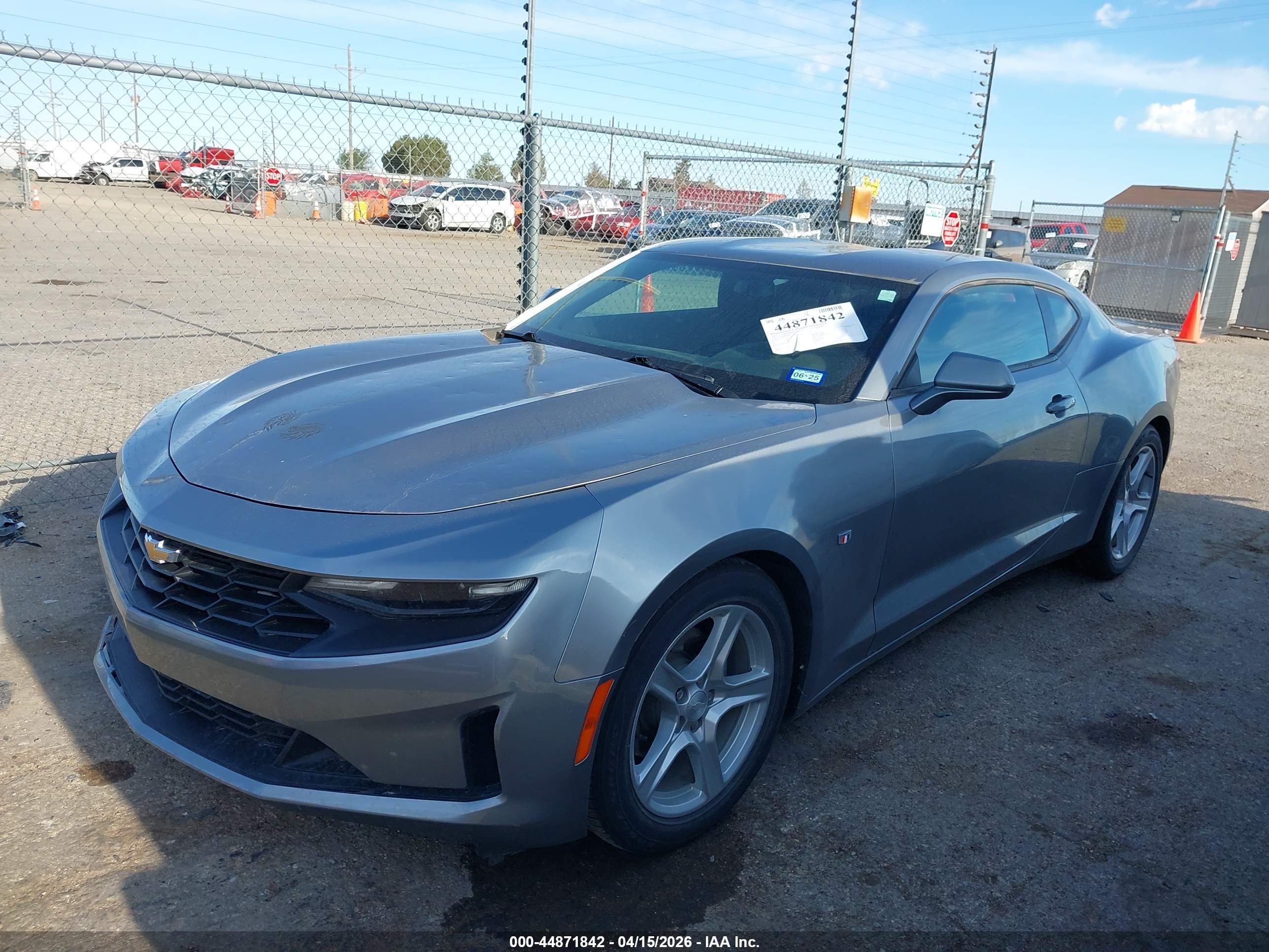 CHEVROLET CAMARO image 2