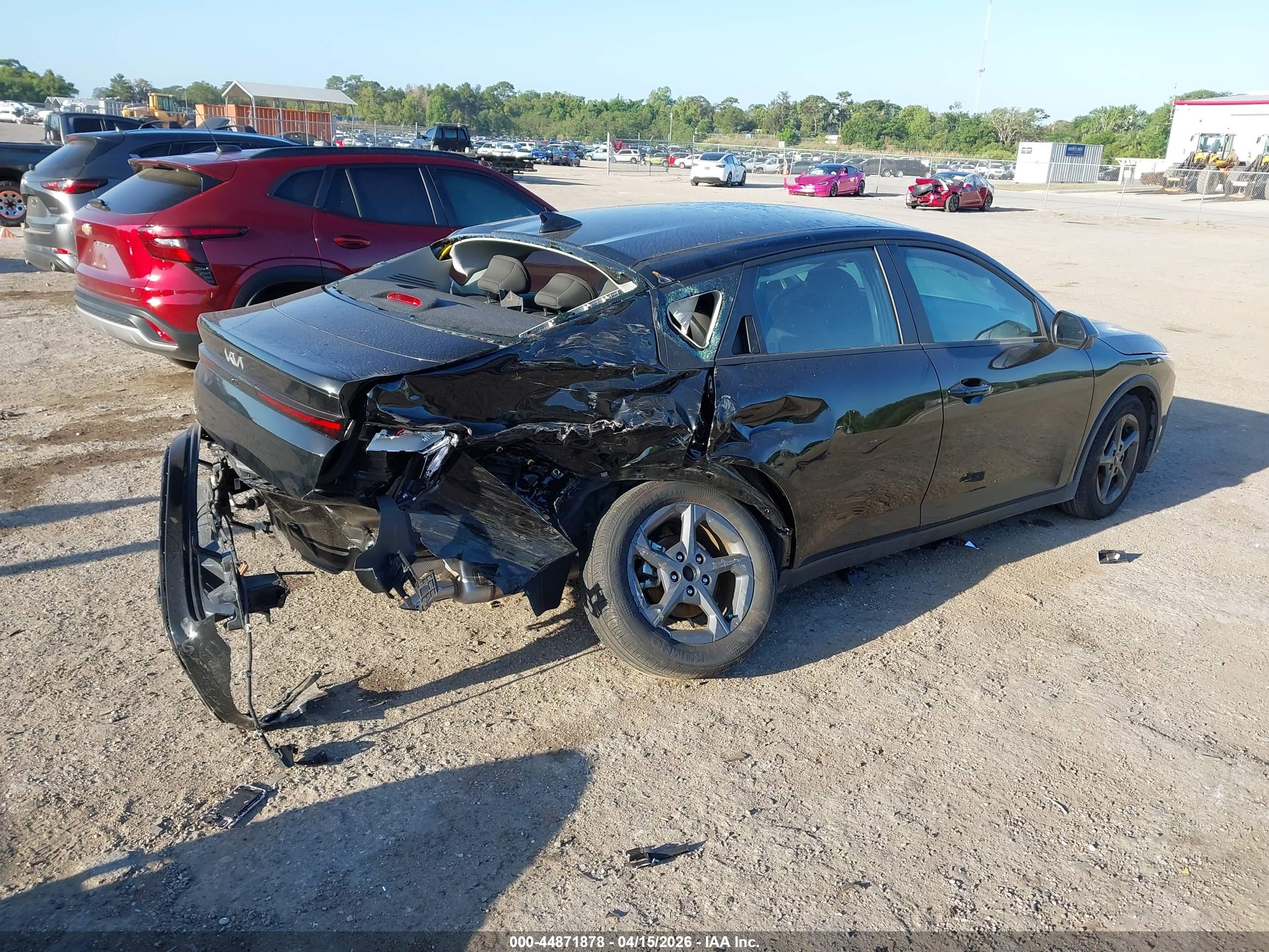 KIA K4 image 4
