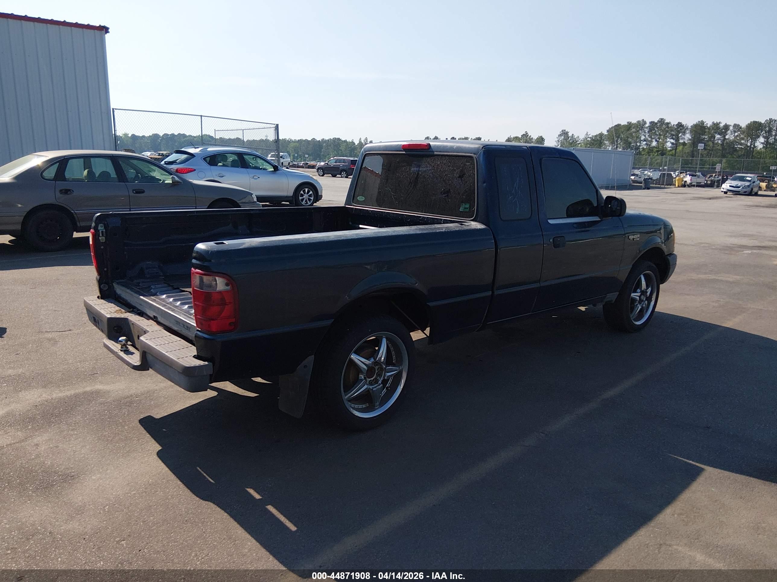 FORD RANGER image 4