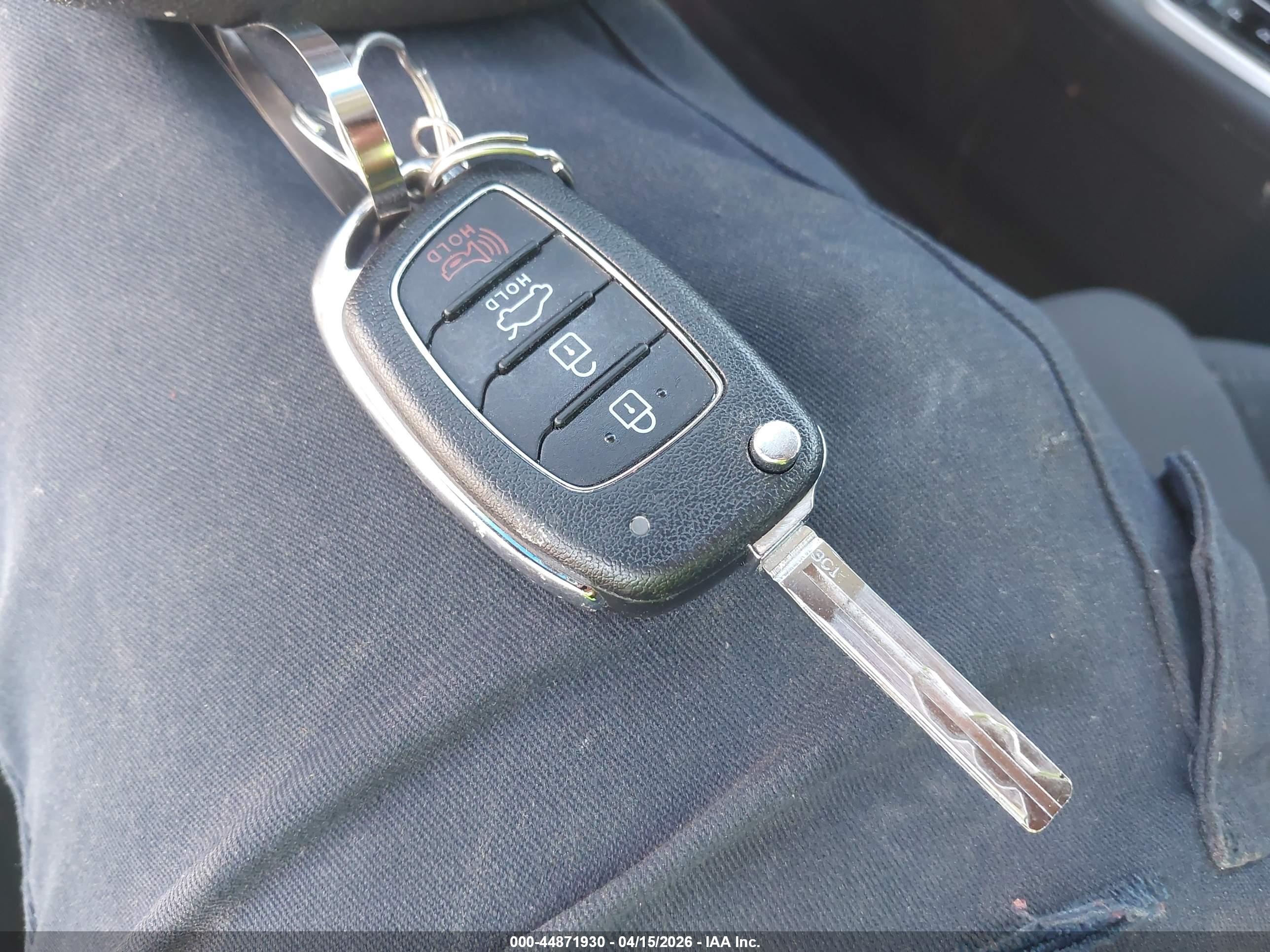 HYUNDAI SONATA image 11