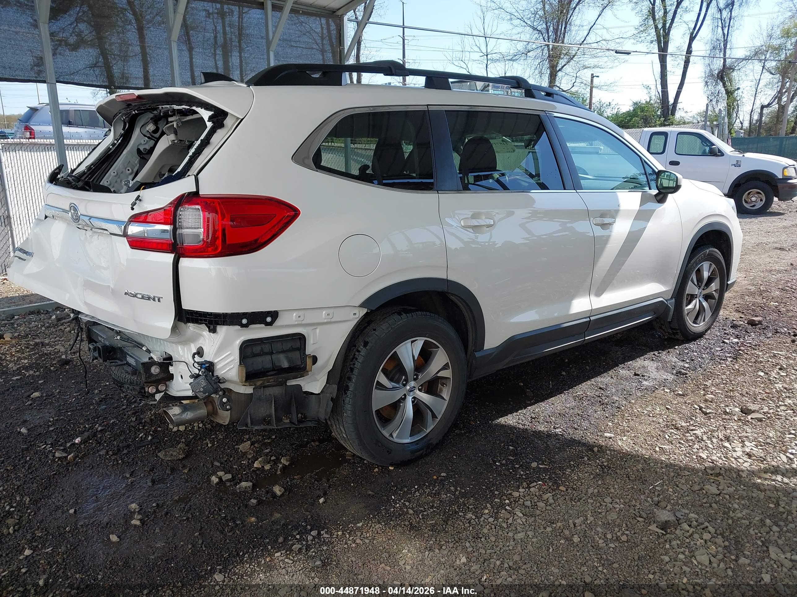 SUBARU ASCENT image 4