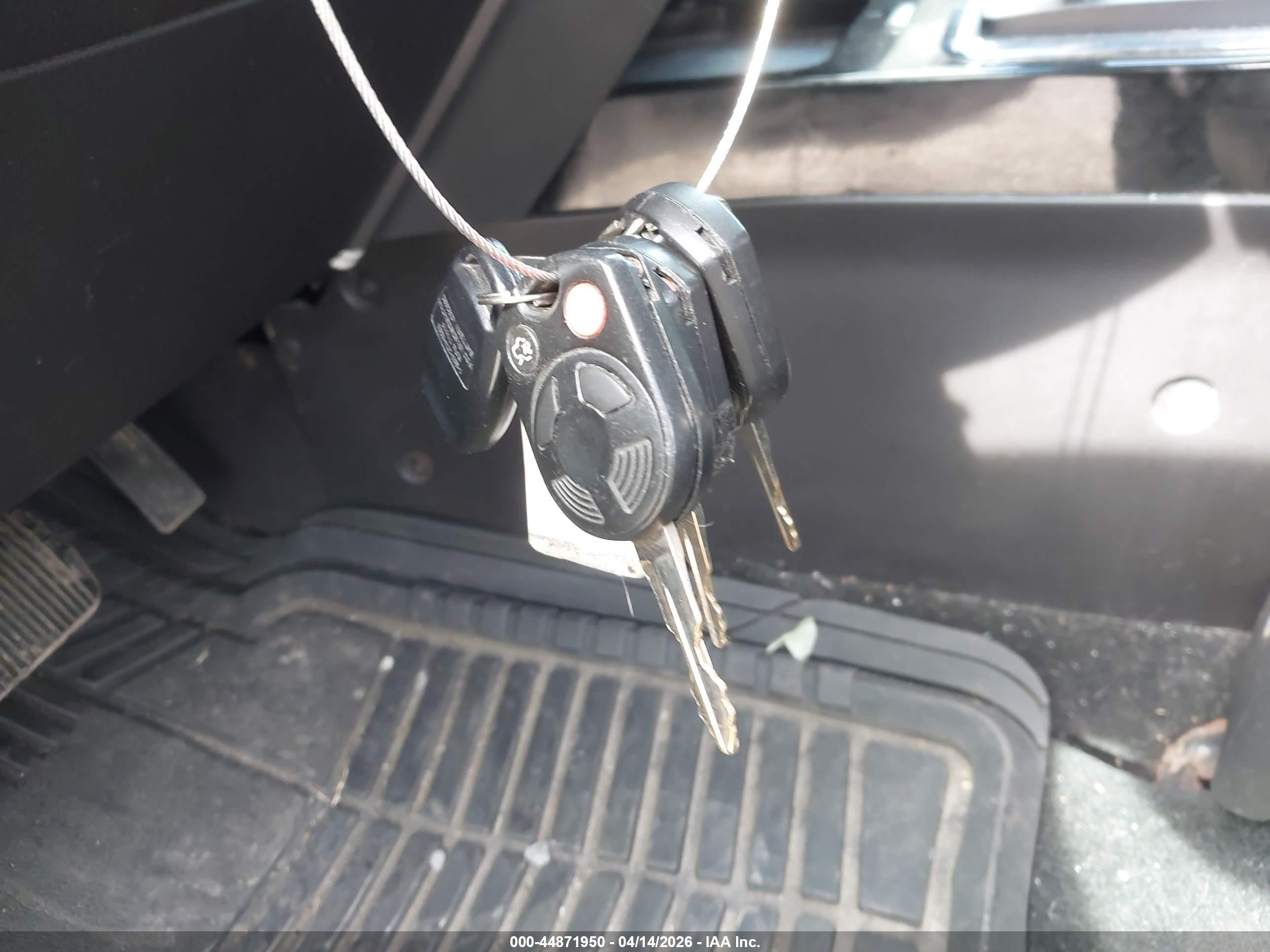 FORD ESCAPE image 11