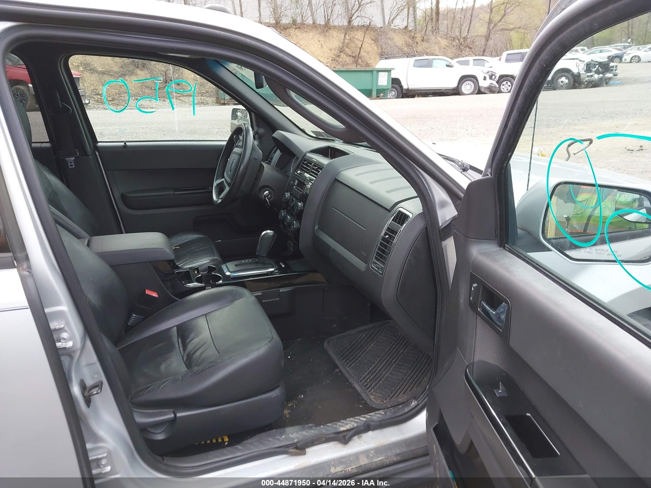 FORD ESCAPE image 5