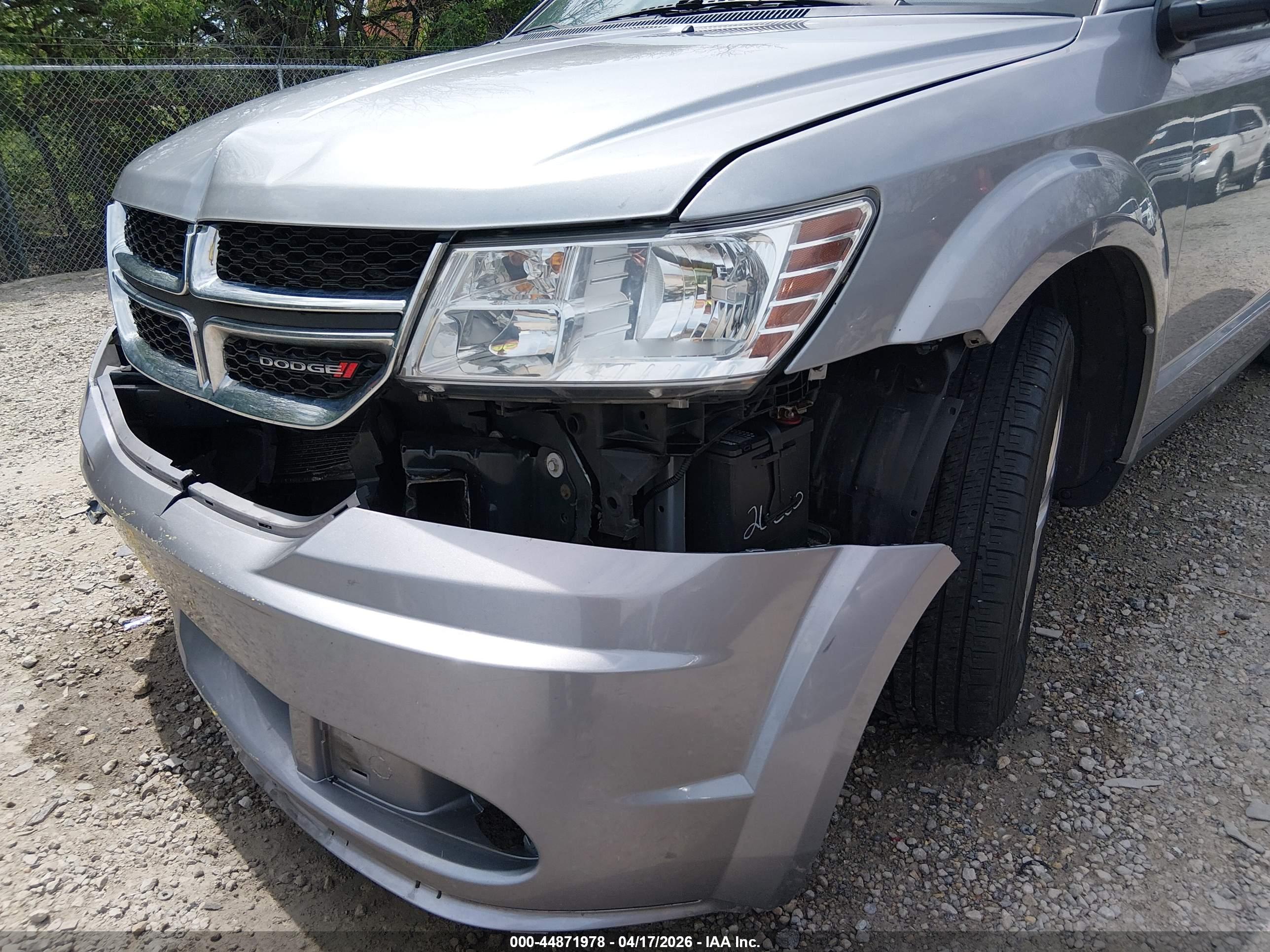 DODGE JOURNEY image 6
